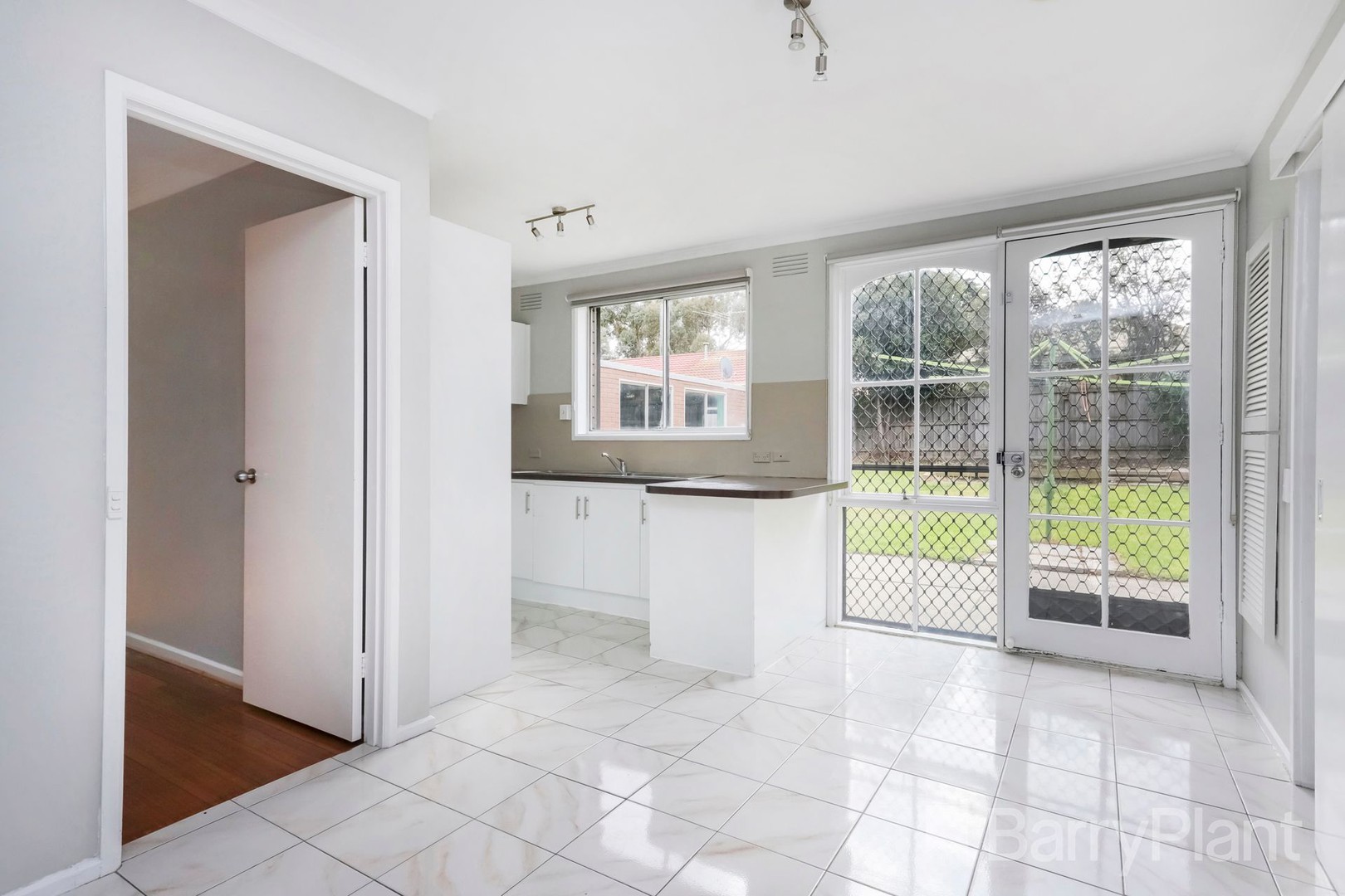 62 Sharps RoadTullamarine, VIC 3043, Tullamarine - Thumbnail 3