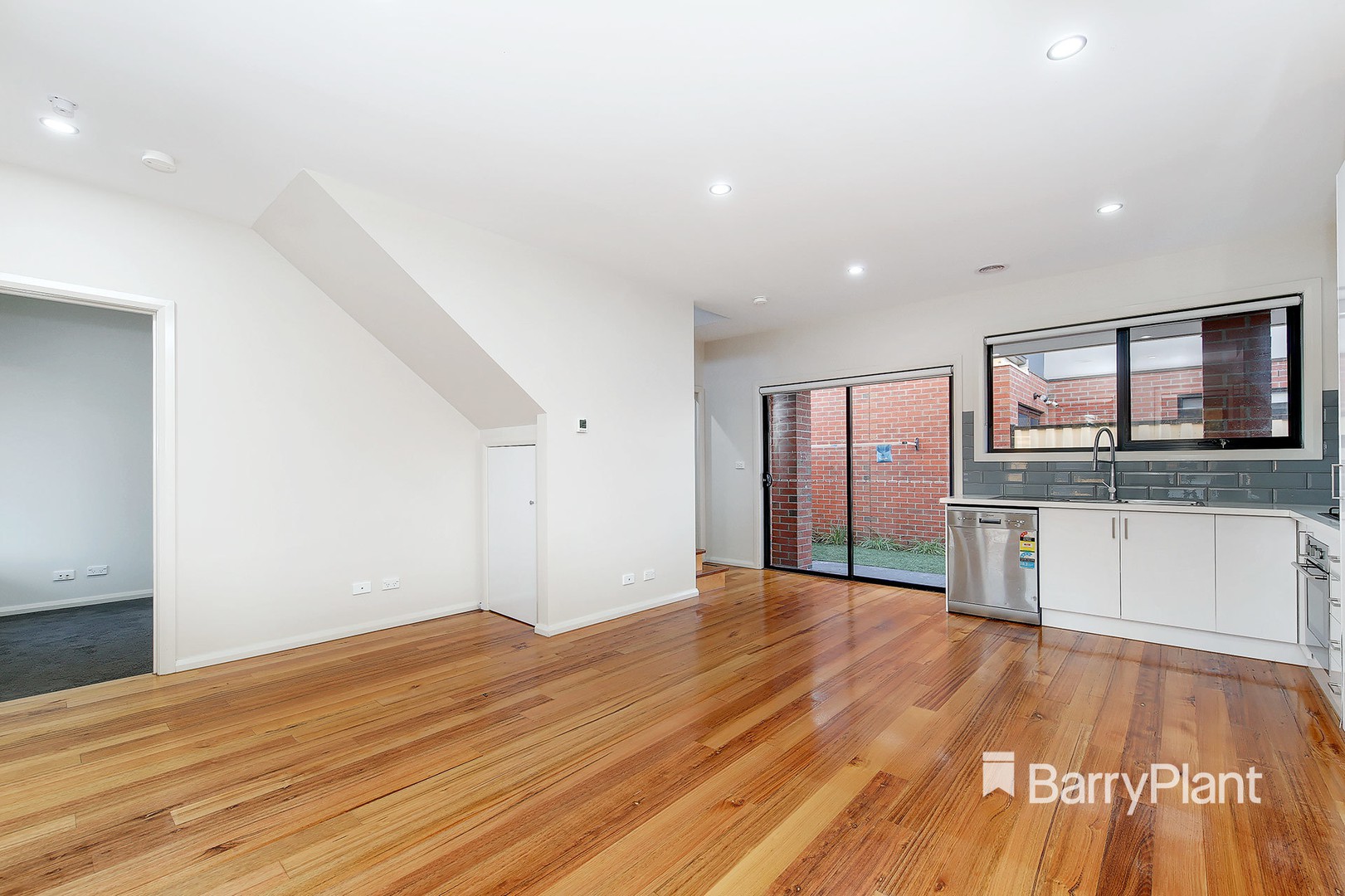 1/36 Congram StreetBroadmeadows, VIC 3047, Broadmeadows - Thumbnail 6