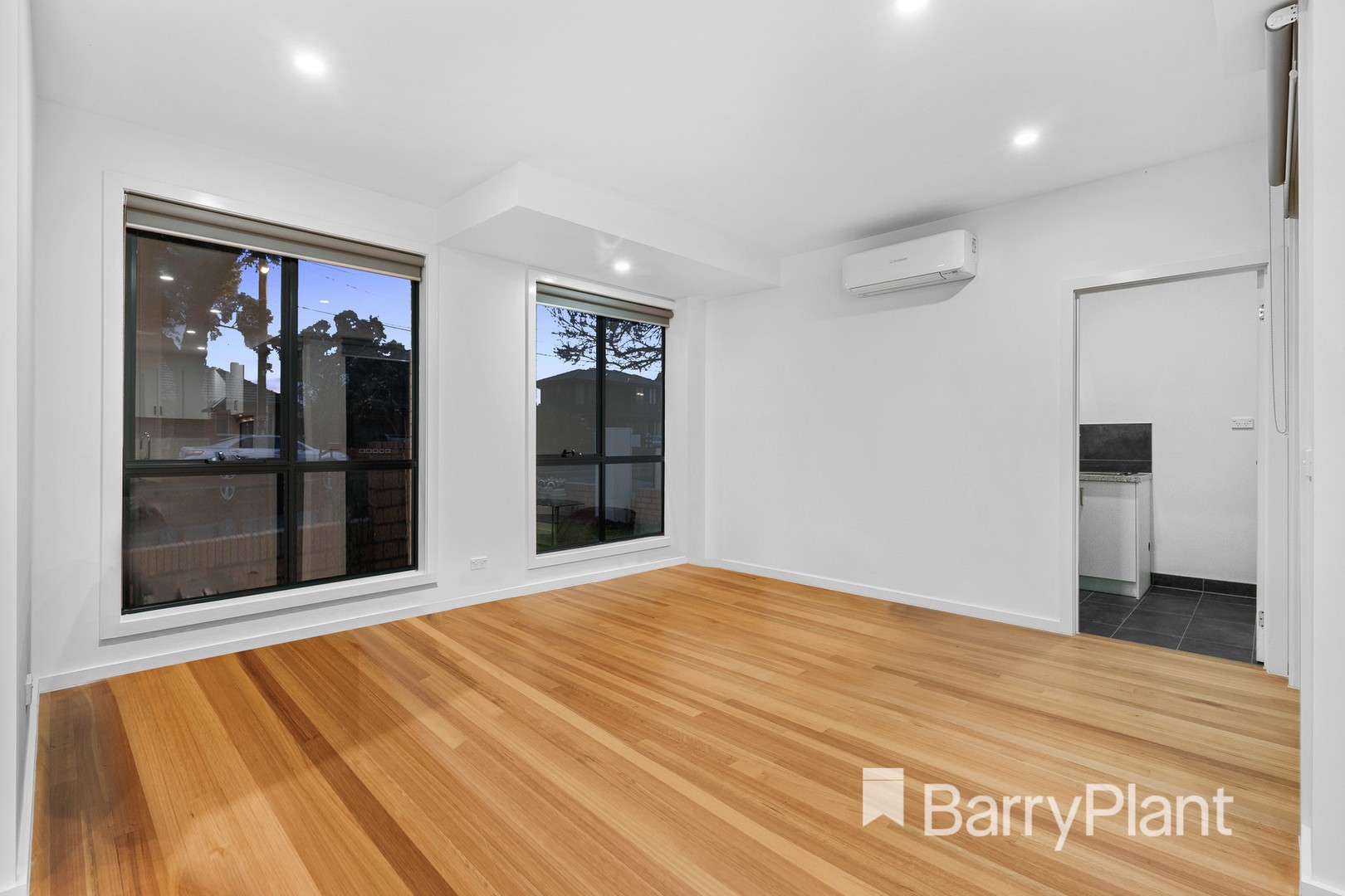 3/13 James StreetSt Albans, VIC 3021, St Albans - Thumbnail 5