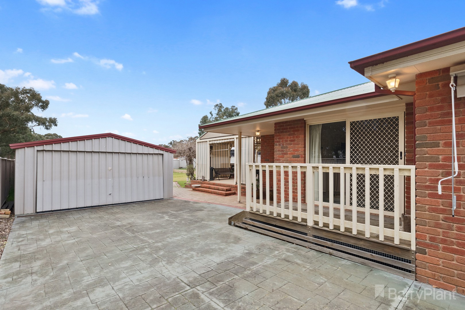 8 Fairview Road, Kangaroo Flat, VIC 3555 - Thumbnail 2 - 13/07/2021