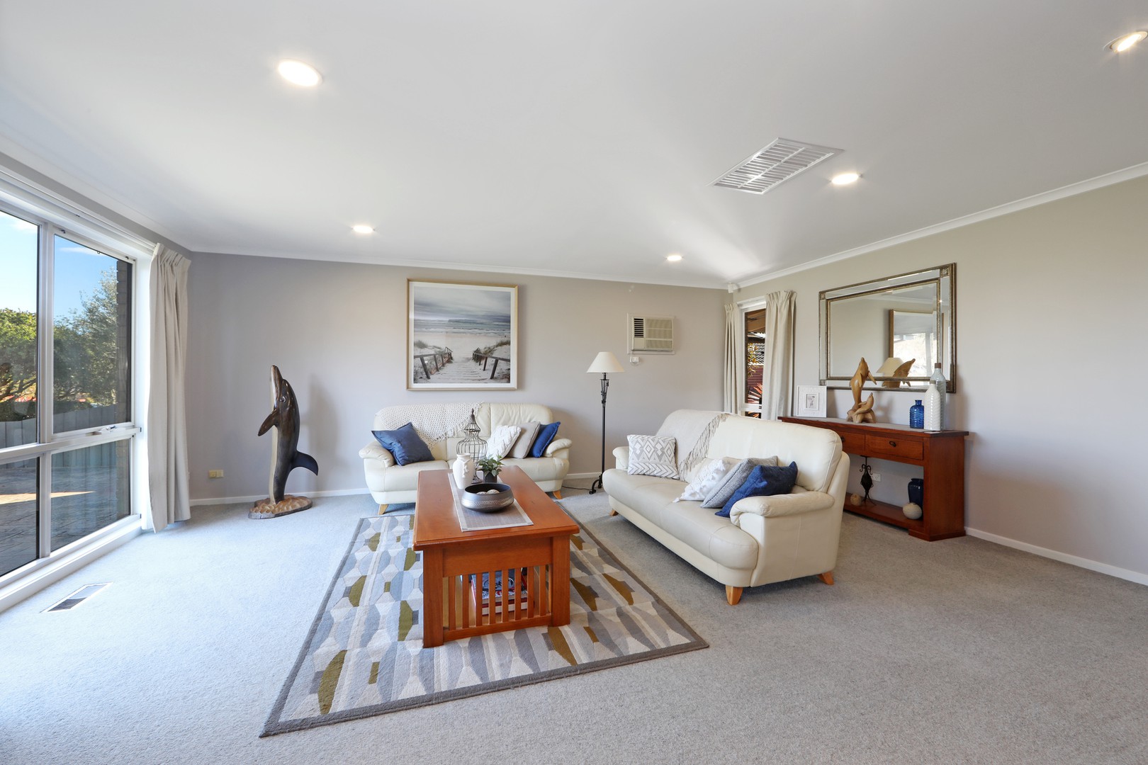 3 Maybury CourtRowville, VIC 3178, Rowville - Thumbnail 2