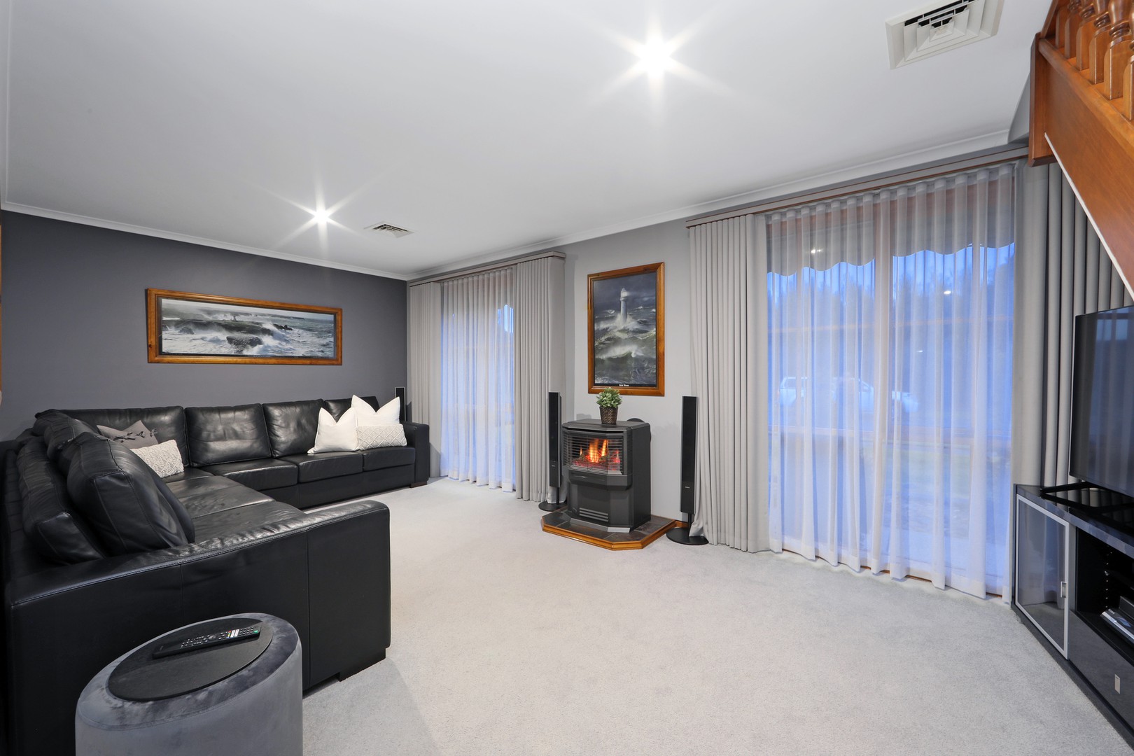 4 Fernlea AvenueRowville, VIC 3178, Rowville - Thumbnail 4