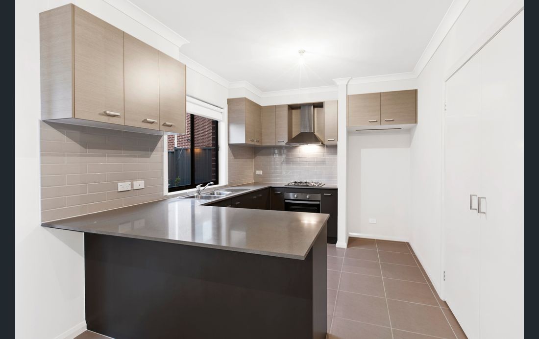 94 Arnaud Loop, Wollert, VIC 3750 - Thumbnail 2 - 14/07/2021