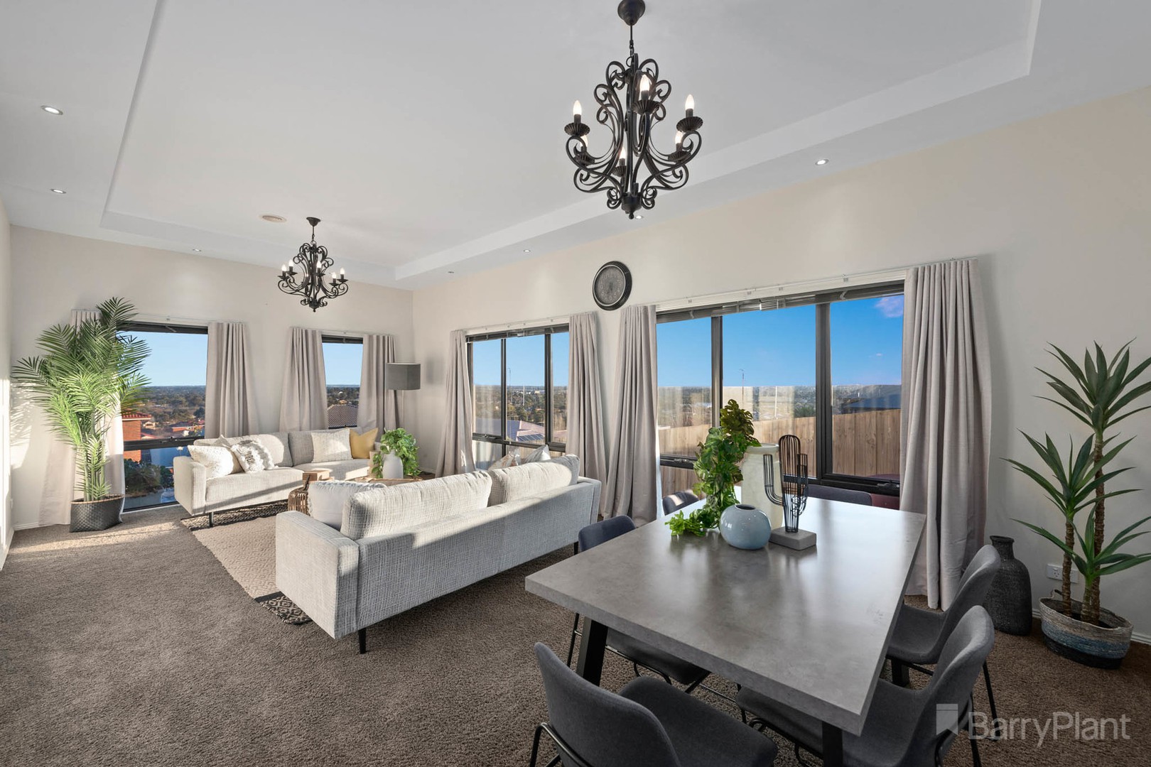 18 Milfull CourtNarre Warren North, VIC 3804, Narre Warren North - Thumbnail 2