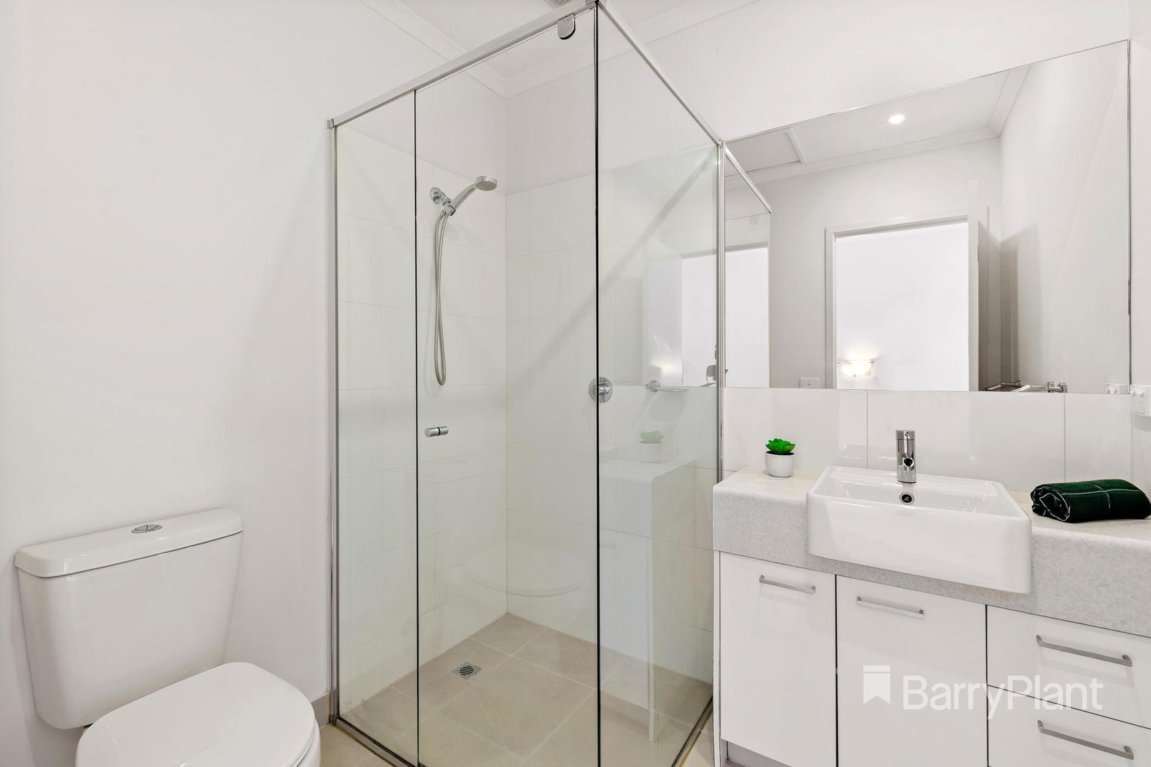 10 Olsen WalkMill Park, VIC 3082, Mill Park - Thumbnail 7