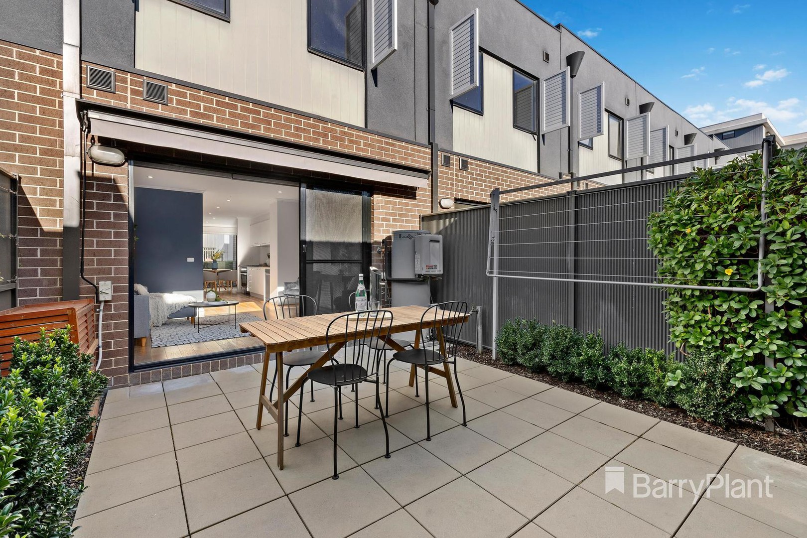 10 Olsen WalkMill Park, VIC 3082, Mill Park - Thumbnail 8