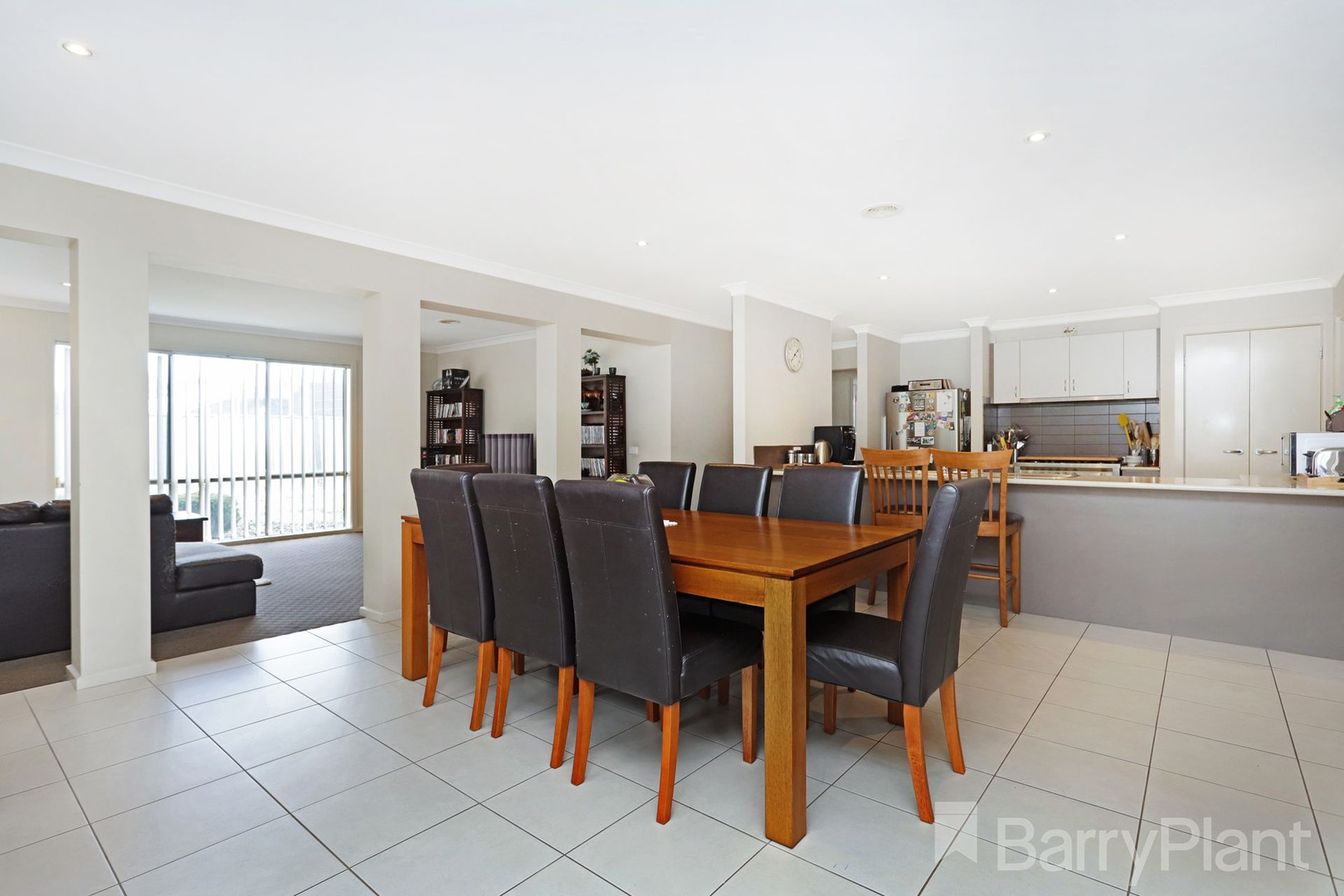 24 Beechworth AvenueGreenvale, VIC 3059, Greenvale - Thumbnail 6