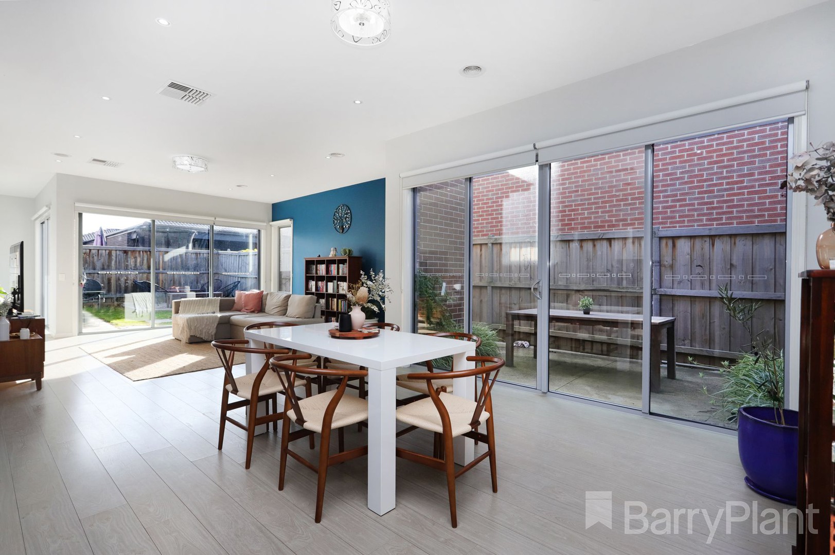 16 Lucy CrescentGreenvale, VIC 3059, Greenvale - Thumbnail 5