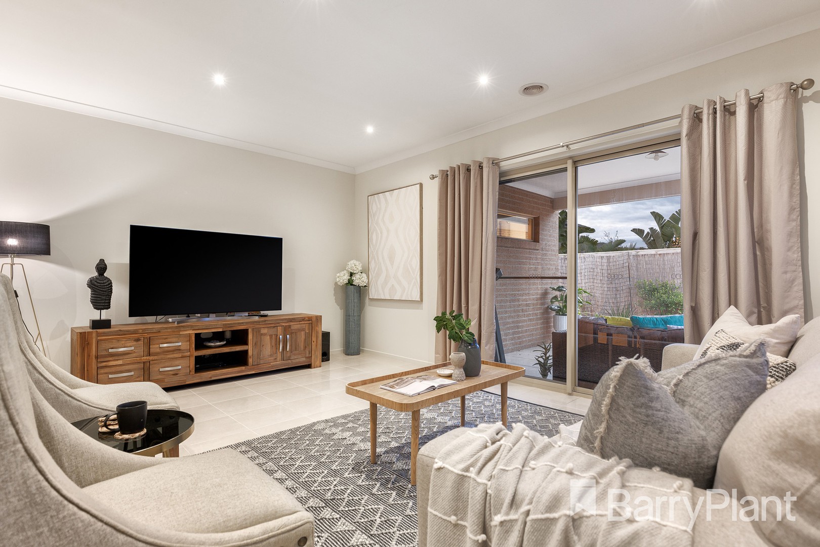 97 Westwood BoulevardKeysborough, VIC 3173, Keysborough - Thumbnail 8