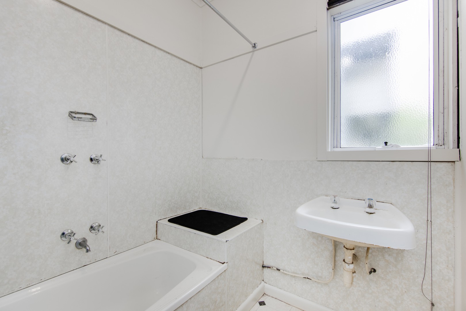 10 Tennyson StreetNorlane, VIC 3214, Norlane - Thumbnail 8