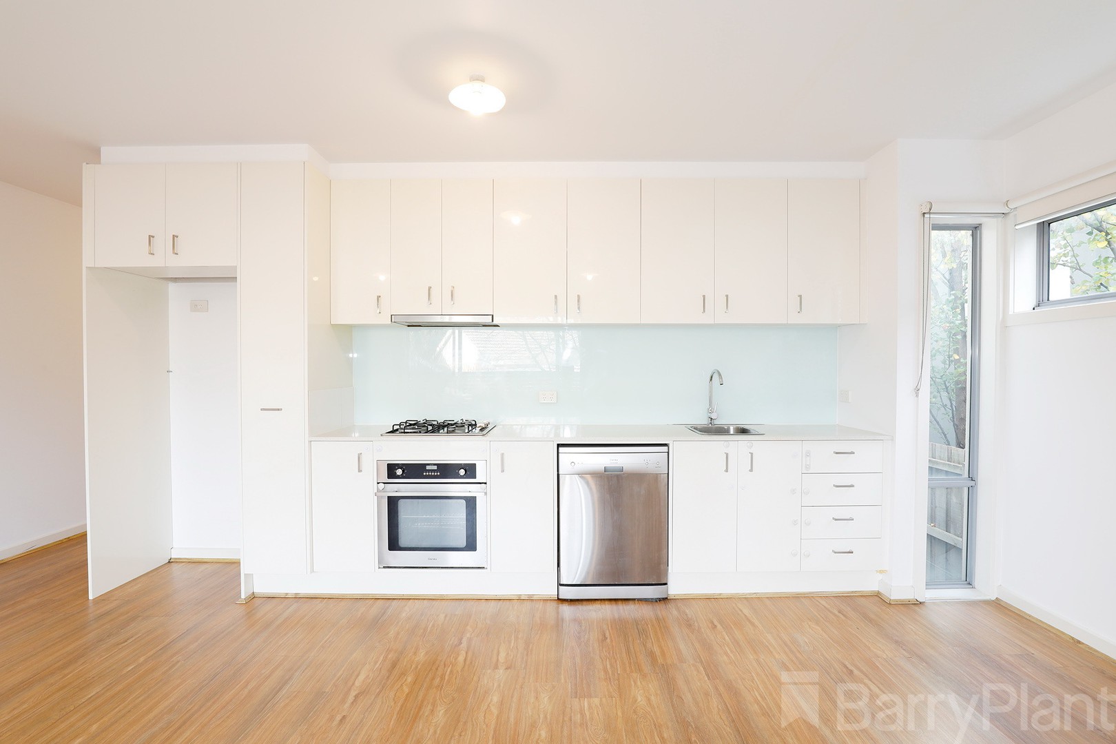 1/1424 Centre RoadClayton South, VIC 3169, Clayton South - Thumbnail 2