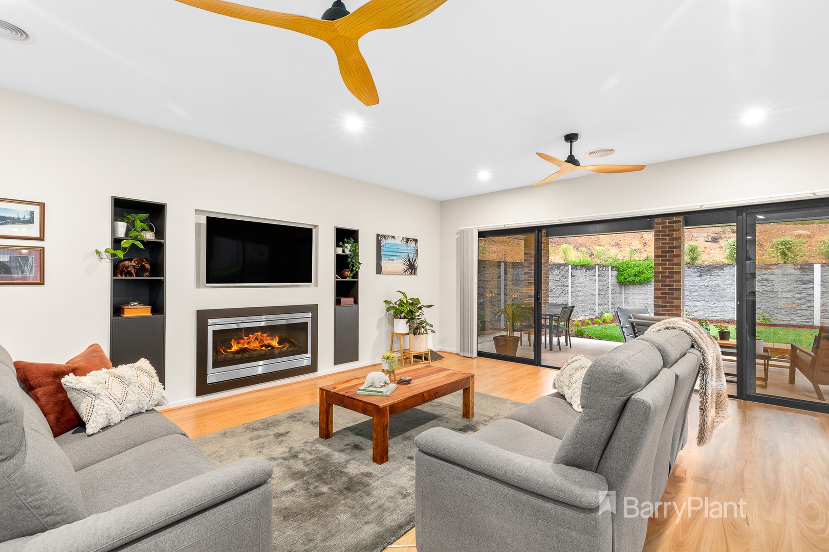 65 Grassy Flat RoadDiamond Creek, VIC 3089, Diamond Creek - Thumbnail 2