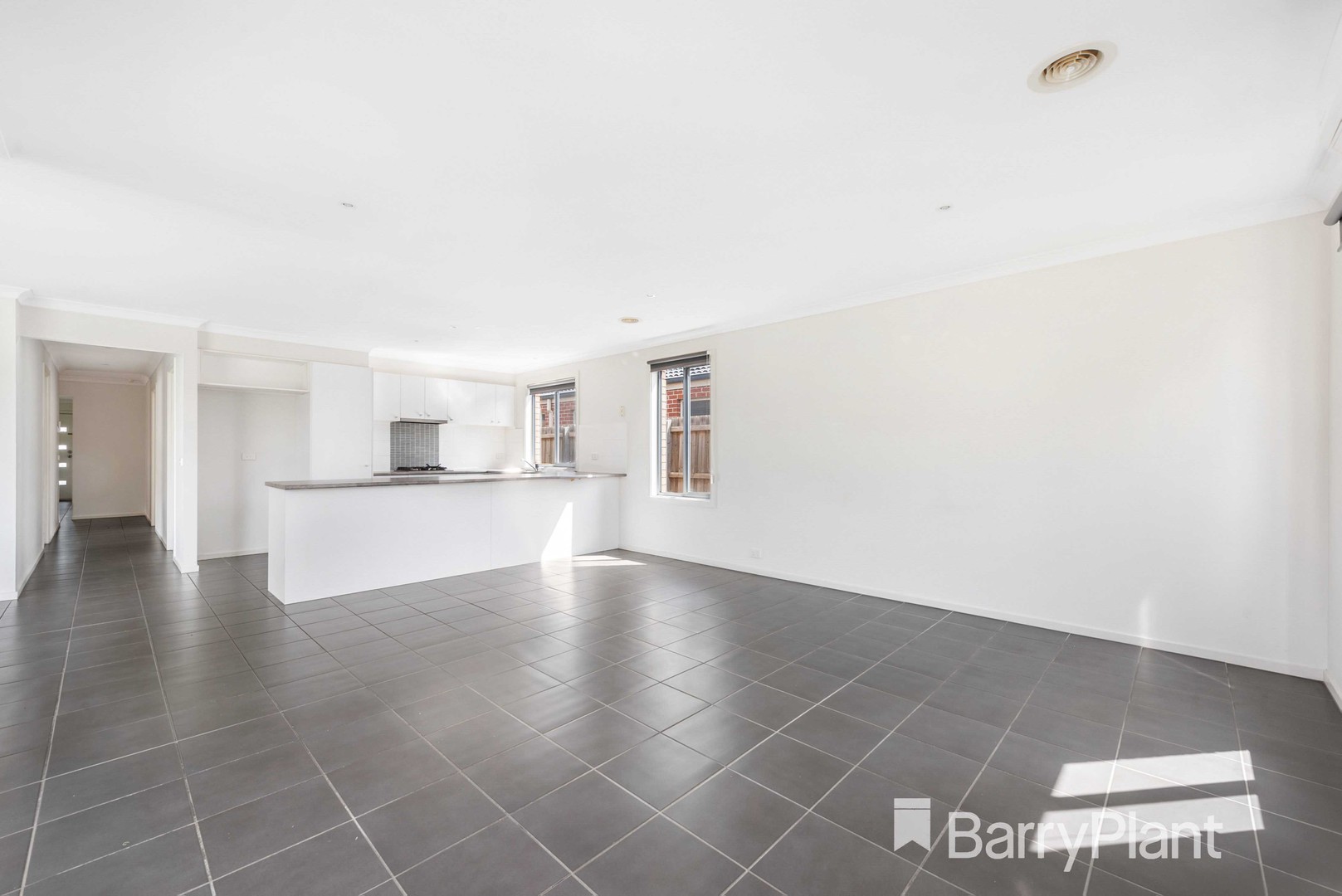 175 Riversdale  Drive, Tarneit, VIC 3029, Tarneit - Thumbnail 8