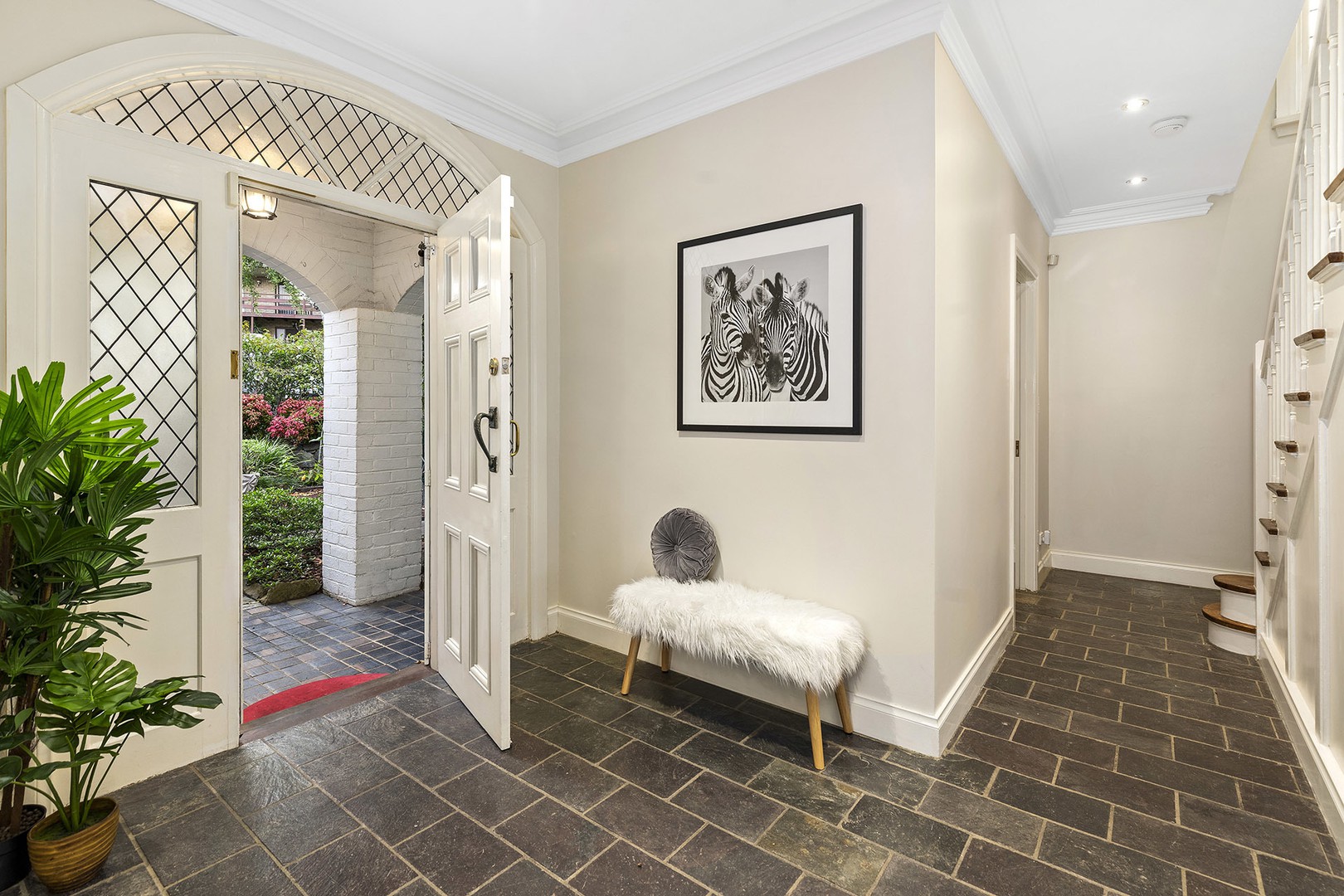 43 Hinkler RoadGlen Waverley, VIC 3150, Glen Waverley - Thumbnail 3