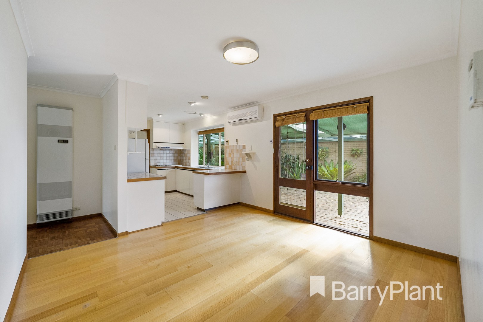 52 Golden AvenueWerribee, VIC 3030, Werribee - Thumbnail 5