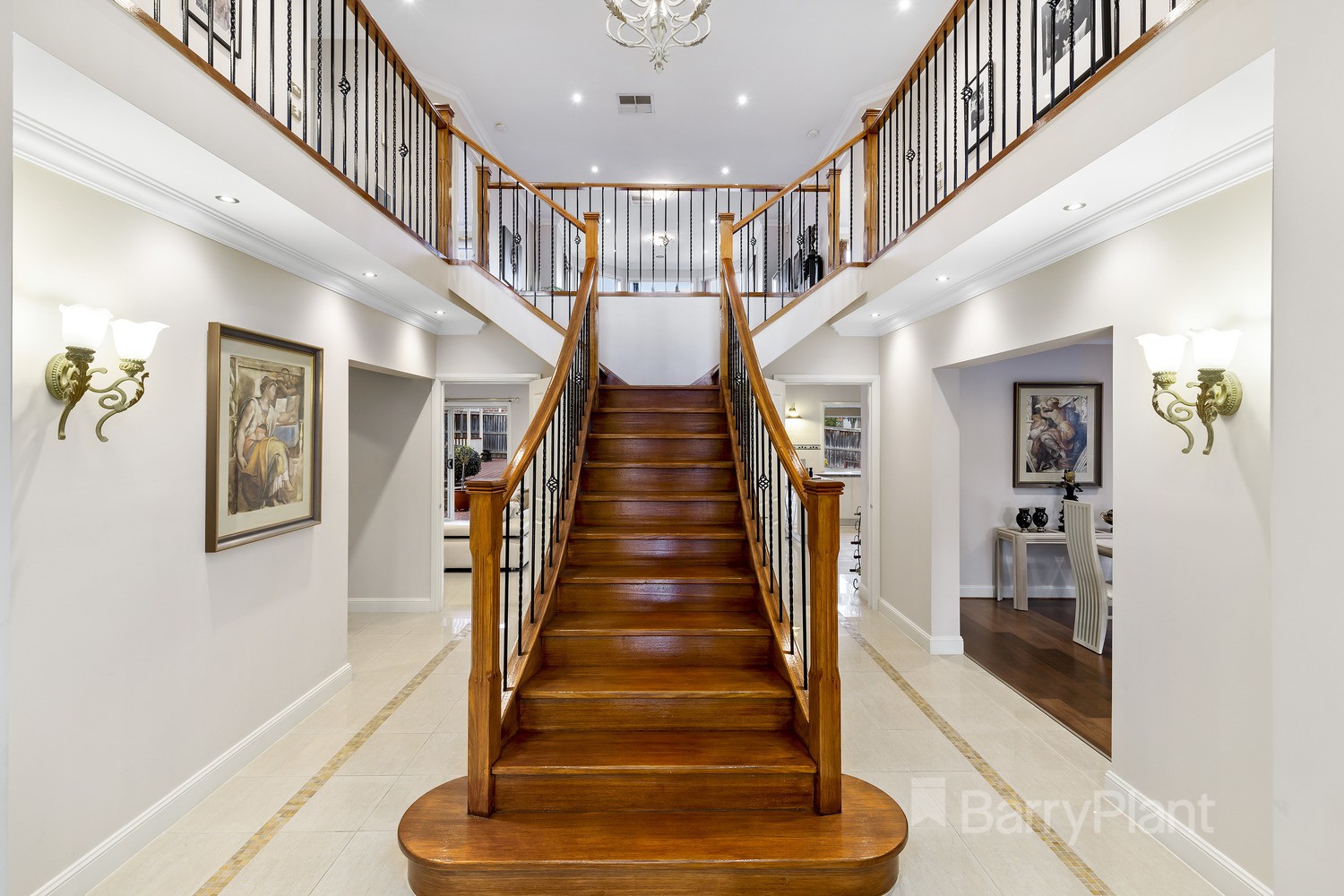 10 Bramble CrescentBundoora, VIC 3083, Bundoora - Thumbnail 3