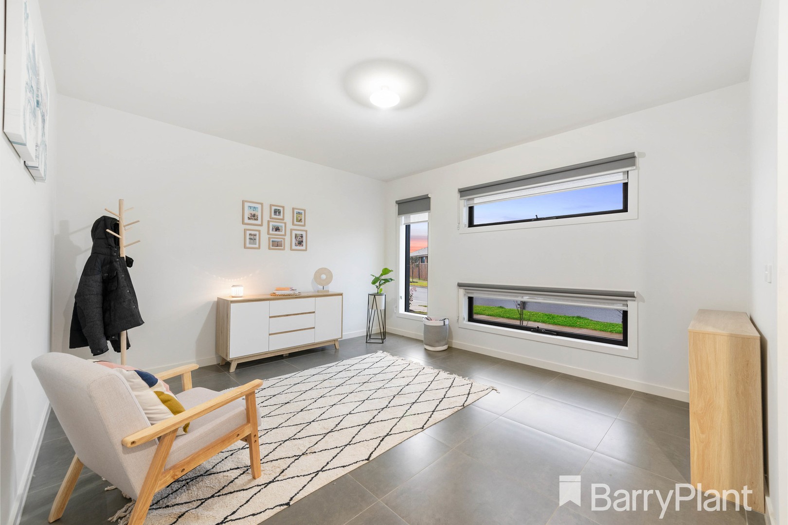 8 Aspera DriveWerribee, VIC 3030, Werribee - Thumbnail 2