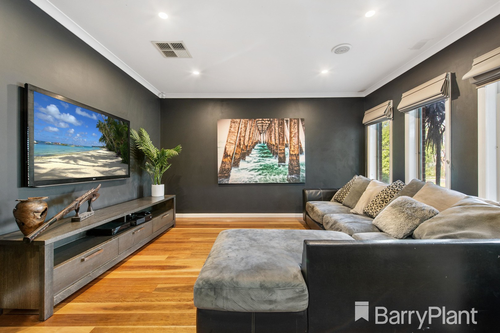 13 Redbox CrescentBurnside Heights, VIC 3023, Burnside Heights - Thumbnail 2