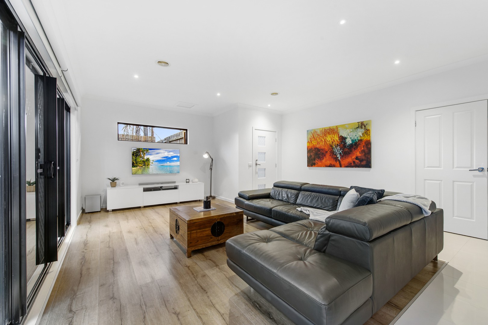 3/9 Breadalbane CourtSydenham, VIC 3037, Sydenham - Thumbnail 2
