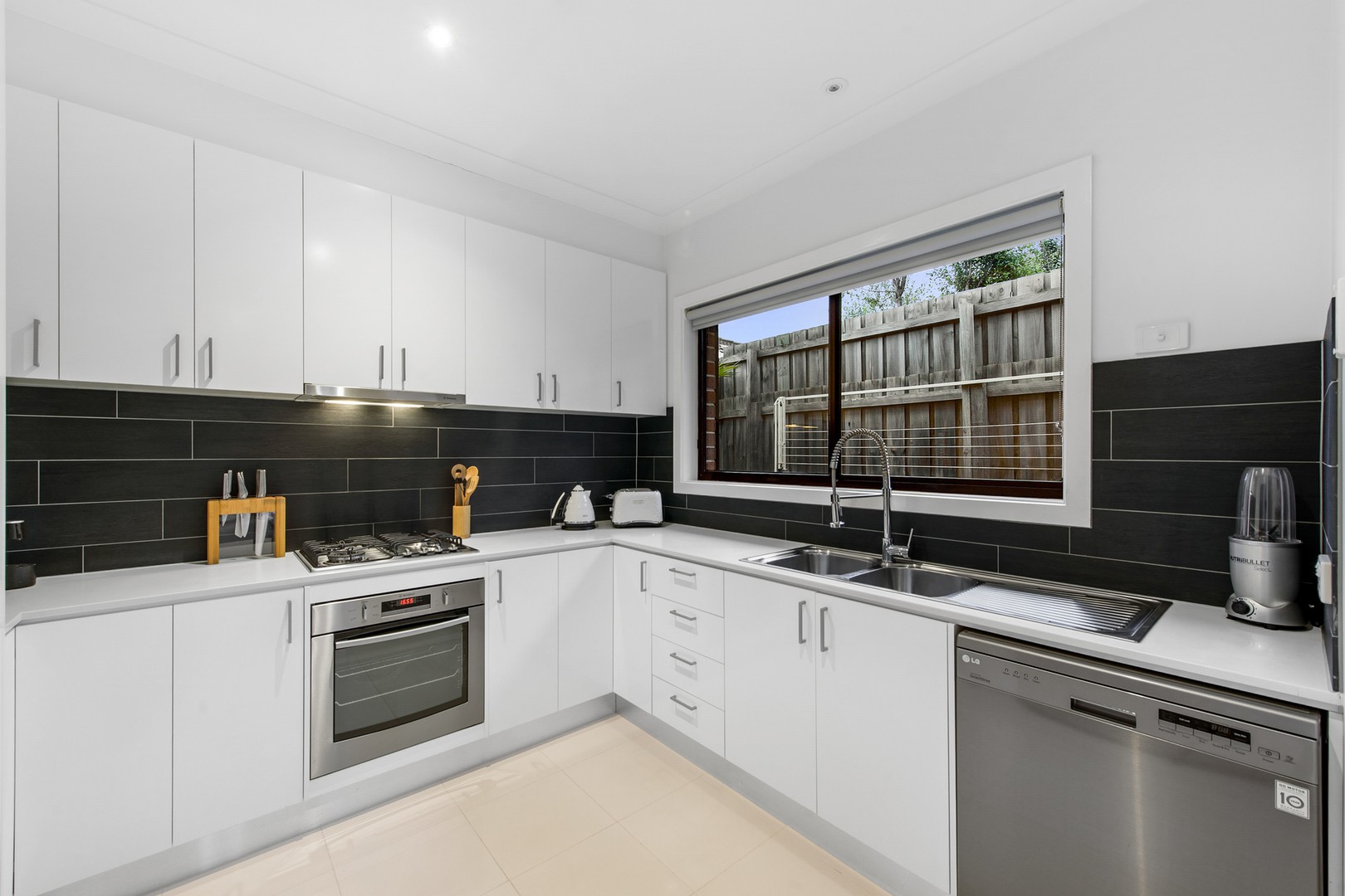 3/9 Breadalbane CourtSydenham, VIC 3037, Sydenham - Thumbnail 4