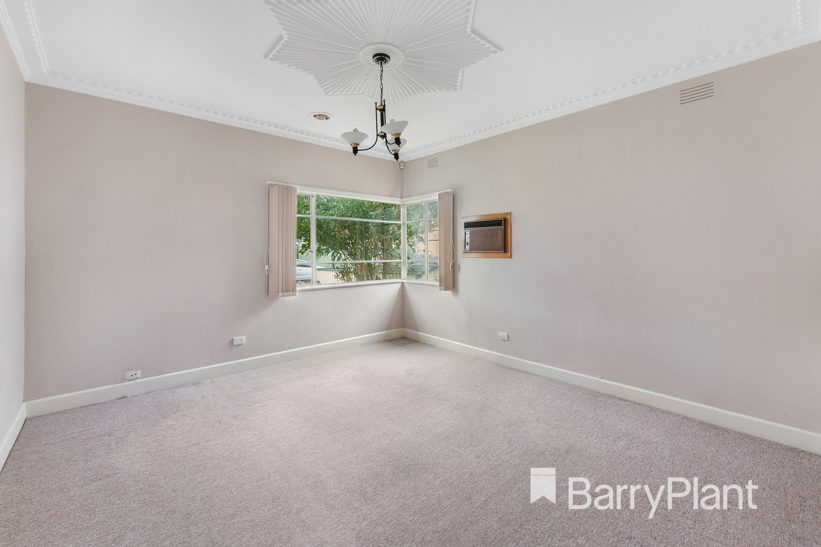 3 Ross StreetSt Albans, VIC 3021, St Albans - Thumbnail 3