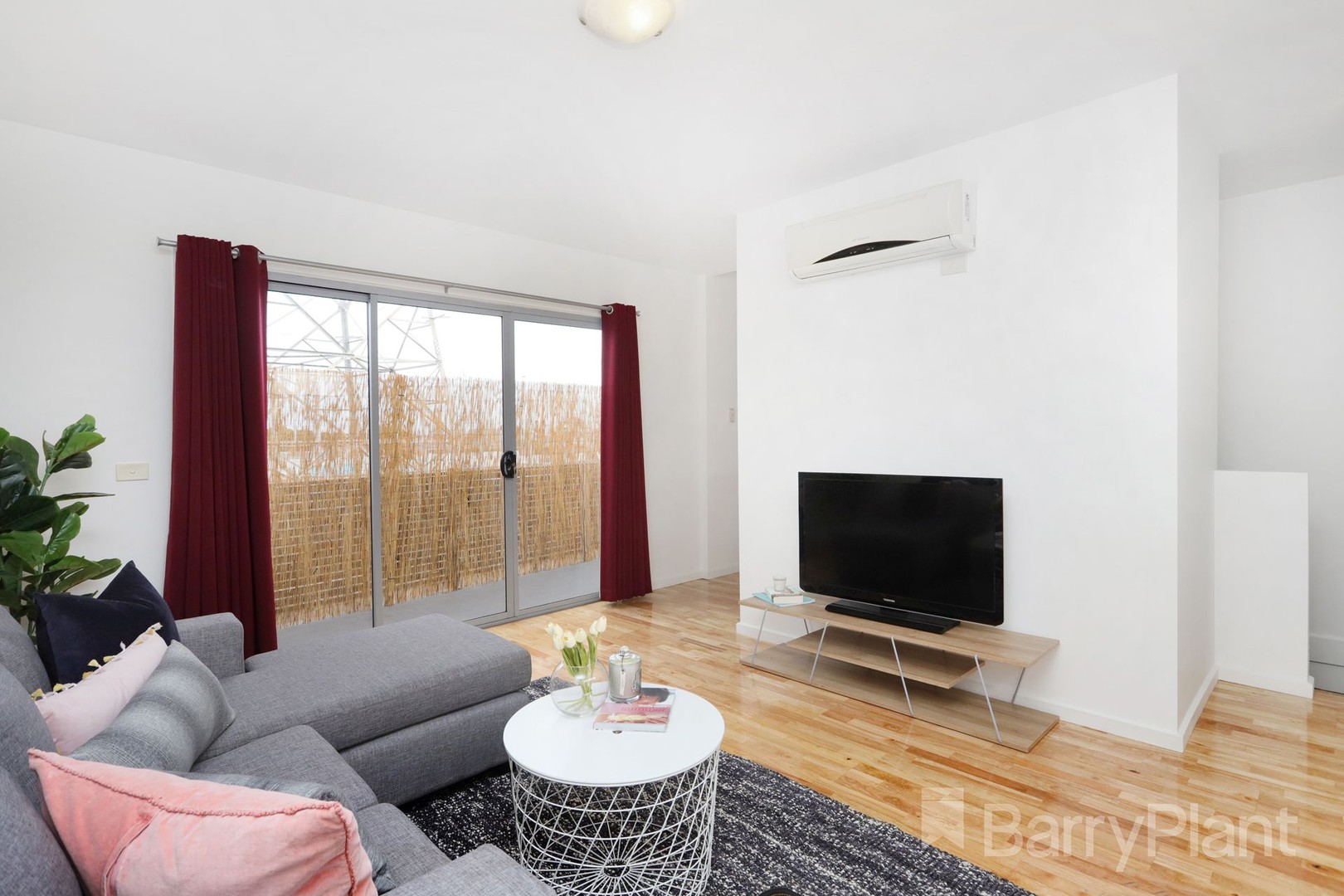 3/2A Lynch RoadBrooklyn, VIC 3012, Brooklyn - Thumbnail 3