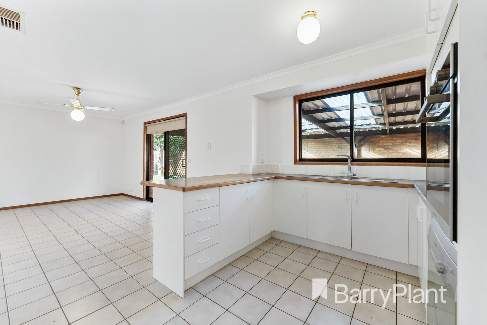 22 Aitken DriveDelahey, VIC 3037, Delahey - Thumbnail 3
