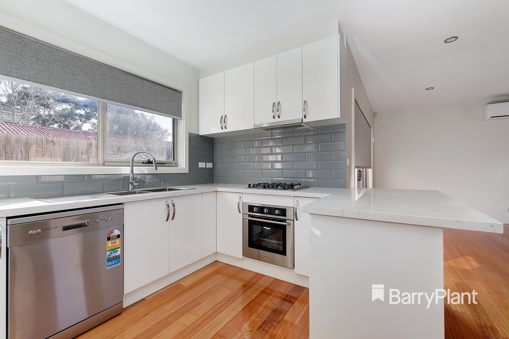 2/254 Hilton StreetGlenroy, VIC 3046, Glenroy - Thumbnail 3