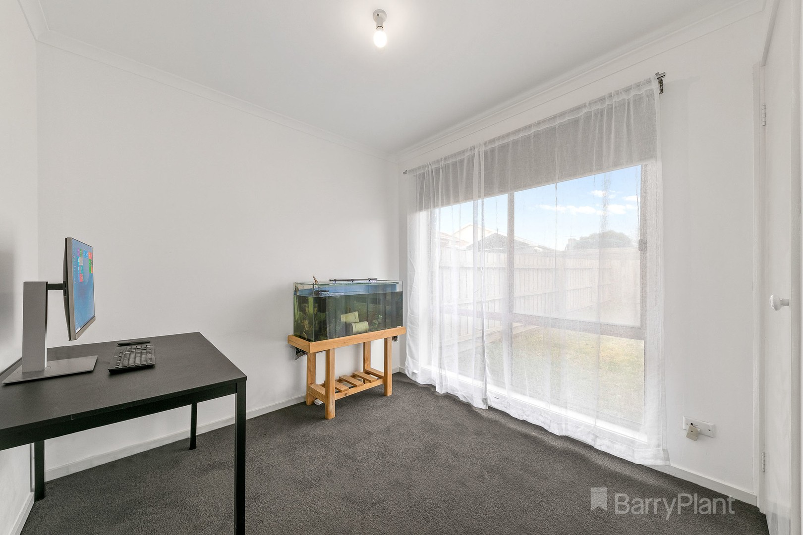 9 Iris CloseCranbourne North, VIC 3977, Cranbourne North - Thumbnail 5