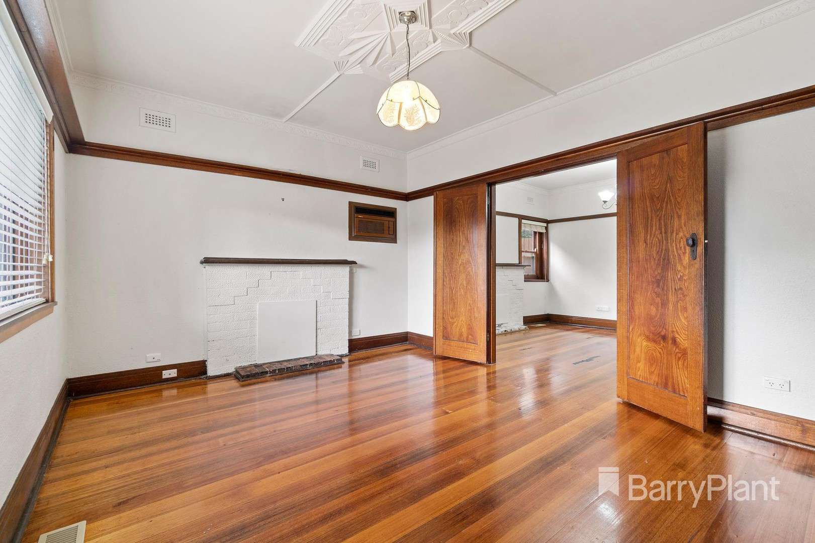 2 Warriston Street, Brighton, VIC 3186 - Thumbnail 1 - 29/07/2021