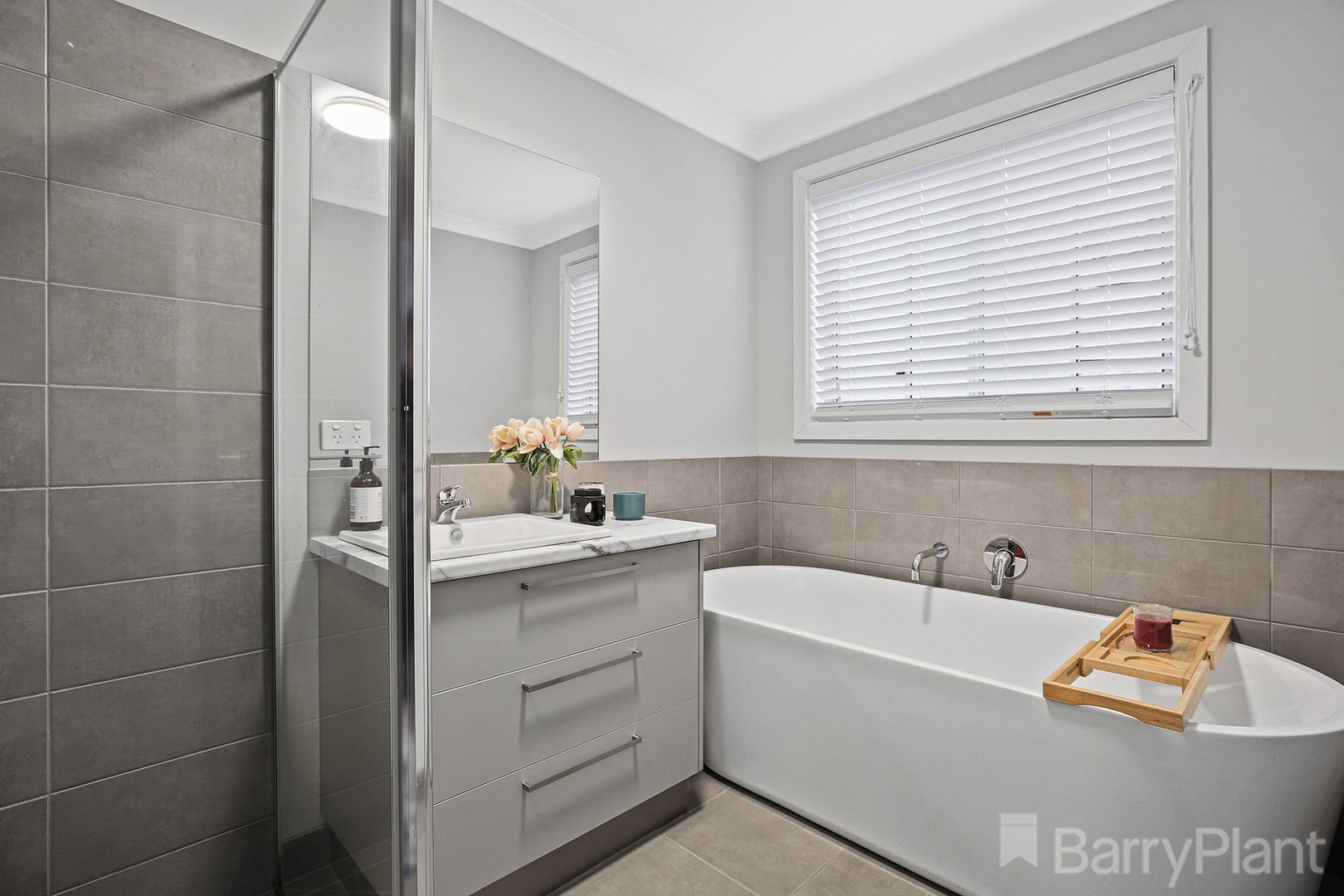 11 Chaucer WayDrouin, VIC 3818, Drouin - Thumbnail 7