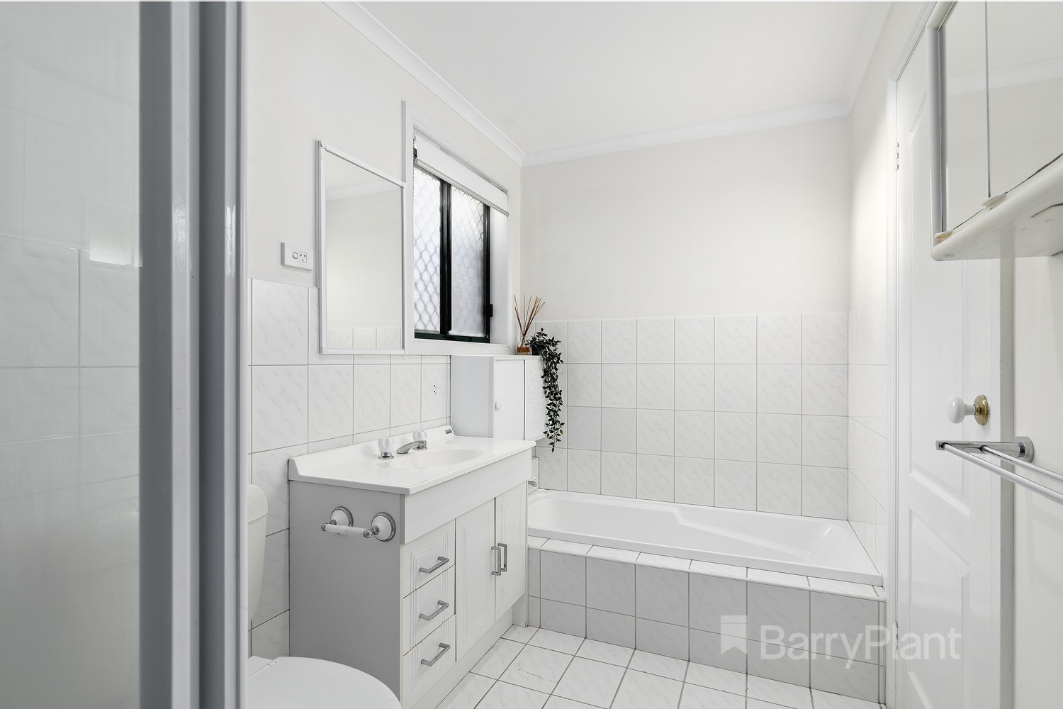 16 Norris CrescentBundoora, VIC 3083, Bundoora - Thumbnail 5