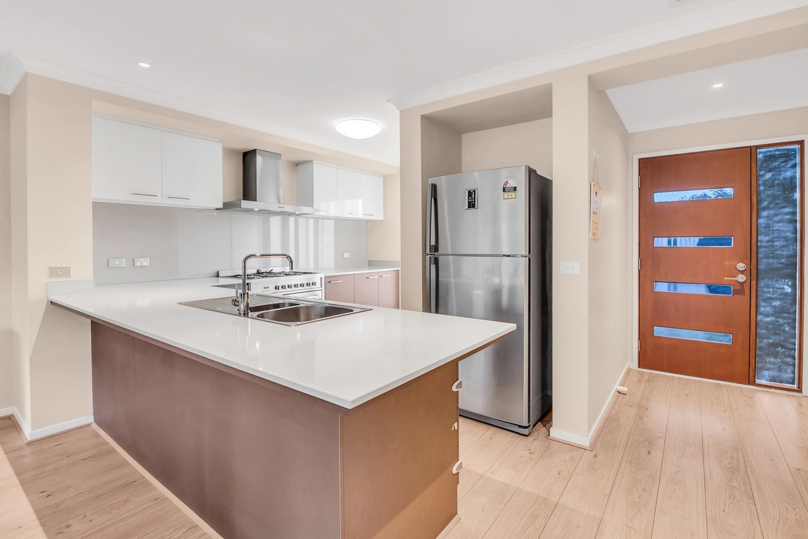 15 Peppertree ParadeCraigieburn, VIC 3064, Craigieburn - Thumbnail 2