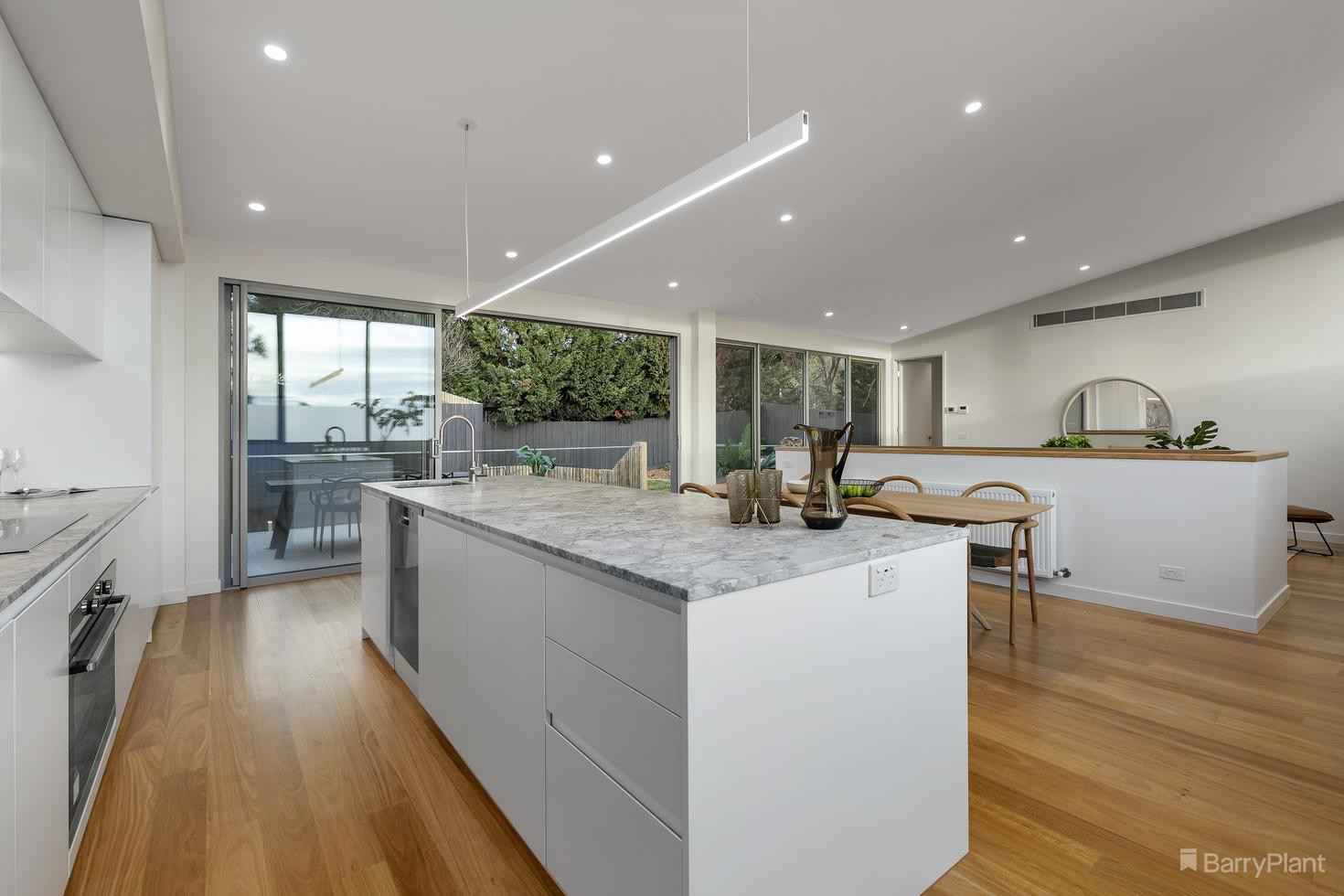 2/84 Bible Street, Eltham, VIC 3095, Eltham - Thumbnail 8