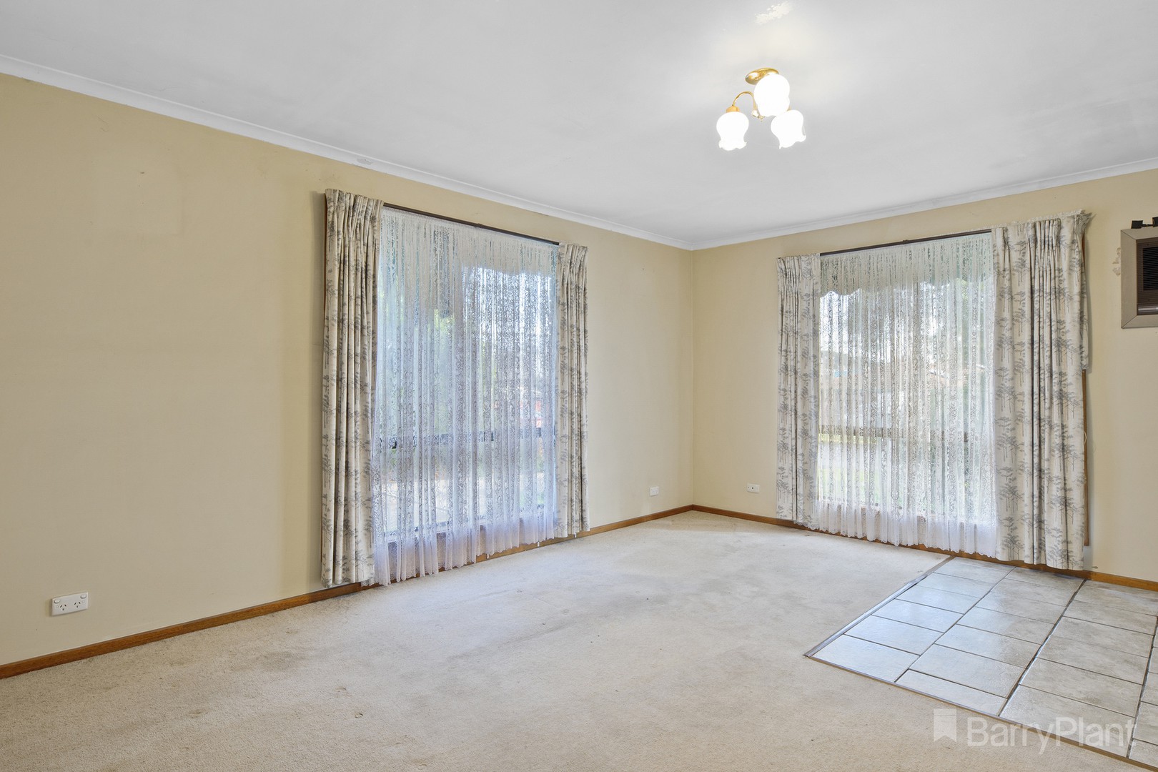 1/35 Dowding Street, California Gully, VIC 3556 - Thumbnail 2 - 02/08/2021