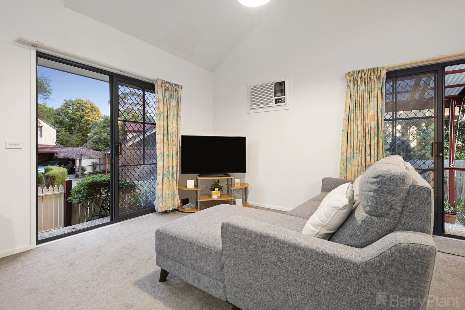 4/77 Canterbury RoadHeathmont, VIC 3135, Heathmont - Thumbnail 2
