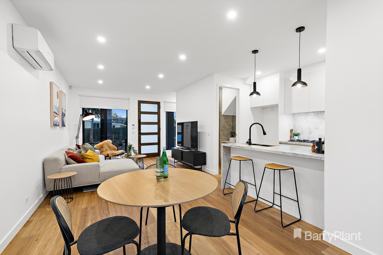 2B Caringa StreetPascoe Vale, VIC 3044, Pascoe Vale - Thumbnail 4