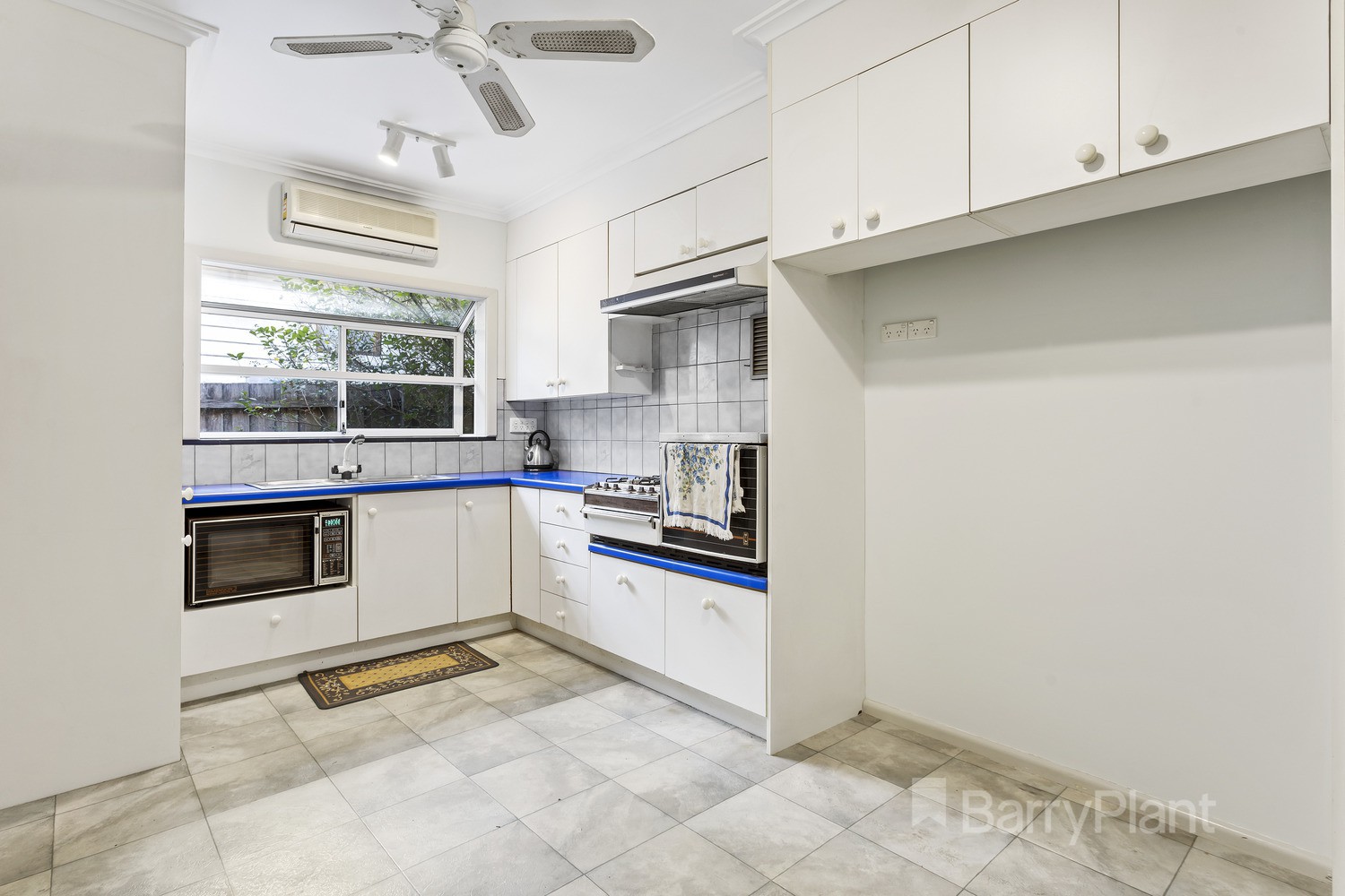 10 Kambea CrescentViewbank, VIC 3084, Viewbank - Thumbnail 4