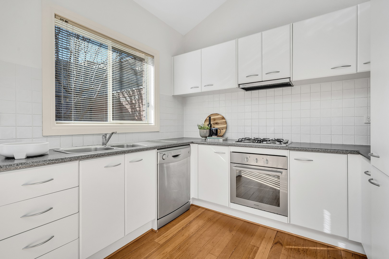 2/30 Keats AvenueKingsbury, VIC 3083, Kingsbury - Thumbnail 7