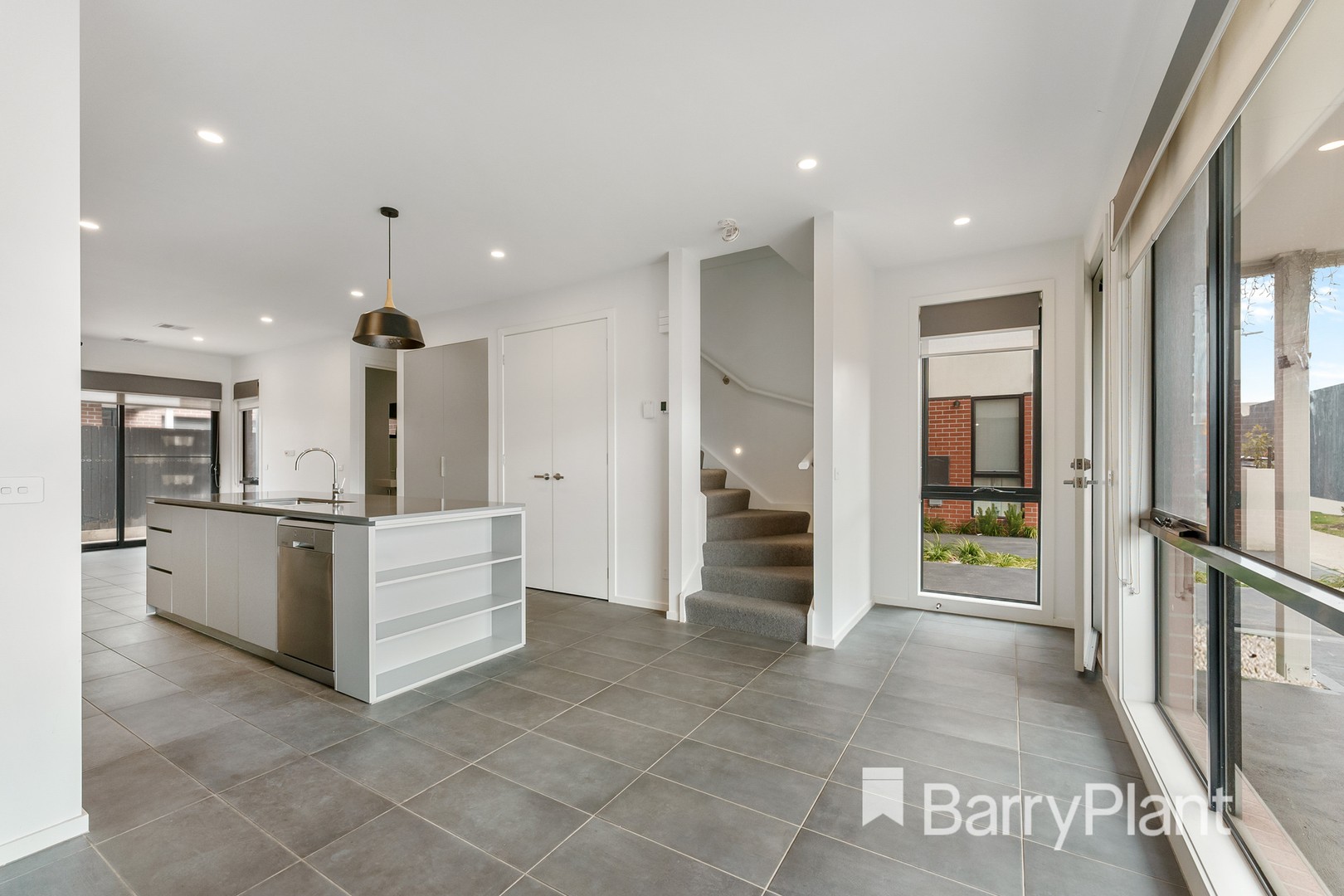 24 Gratz StreetSt Albans, VIC 3021, St Albans - Thumbnail 4