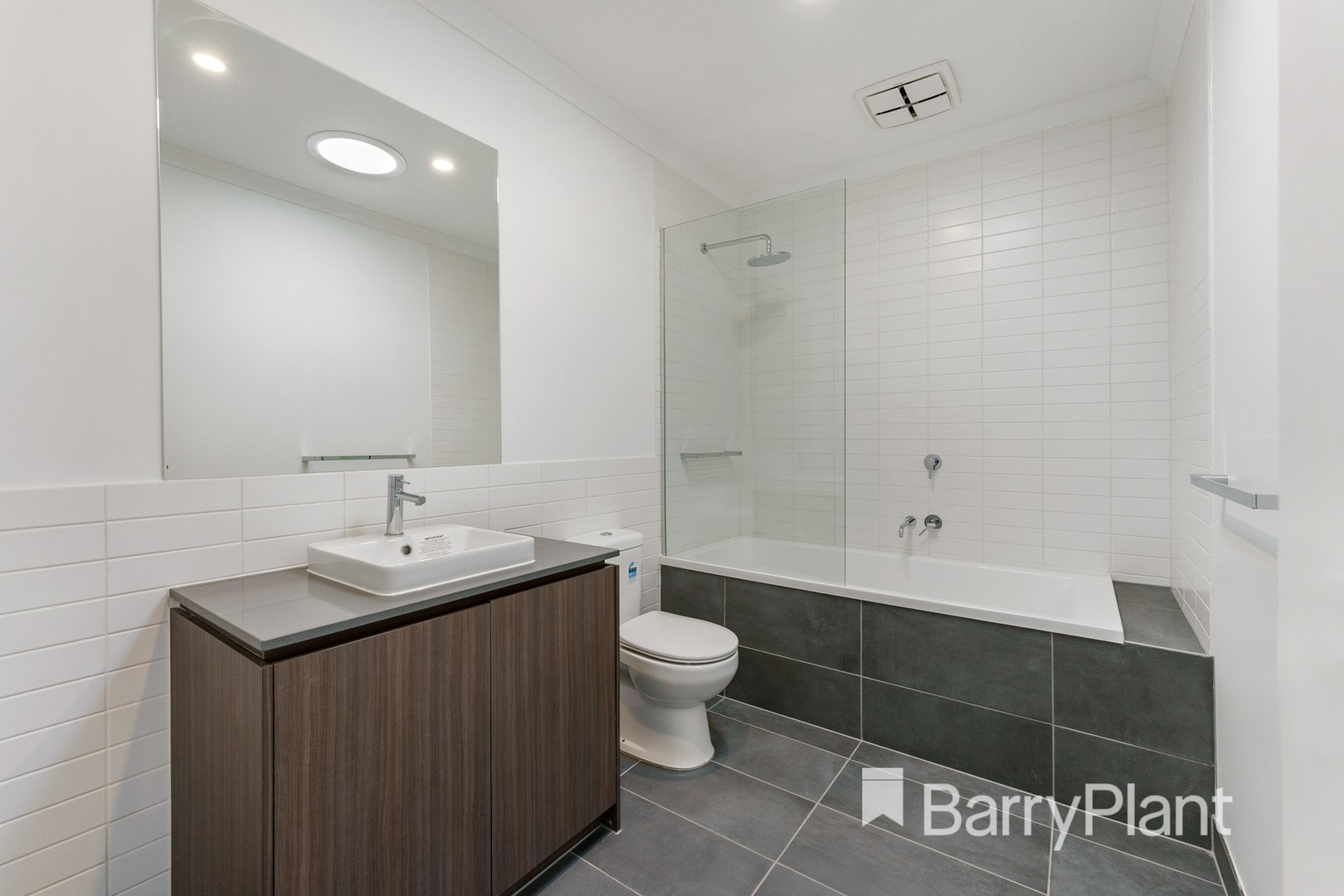 24 Gratz StreetSt Albans, VIC 3021, St Albans - Thumbnail 7