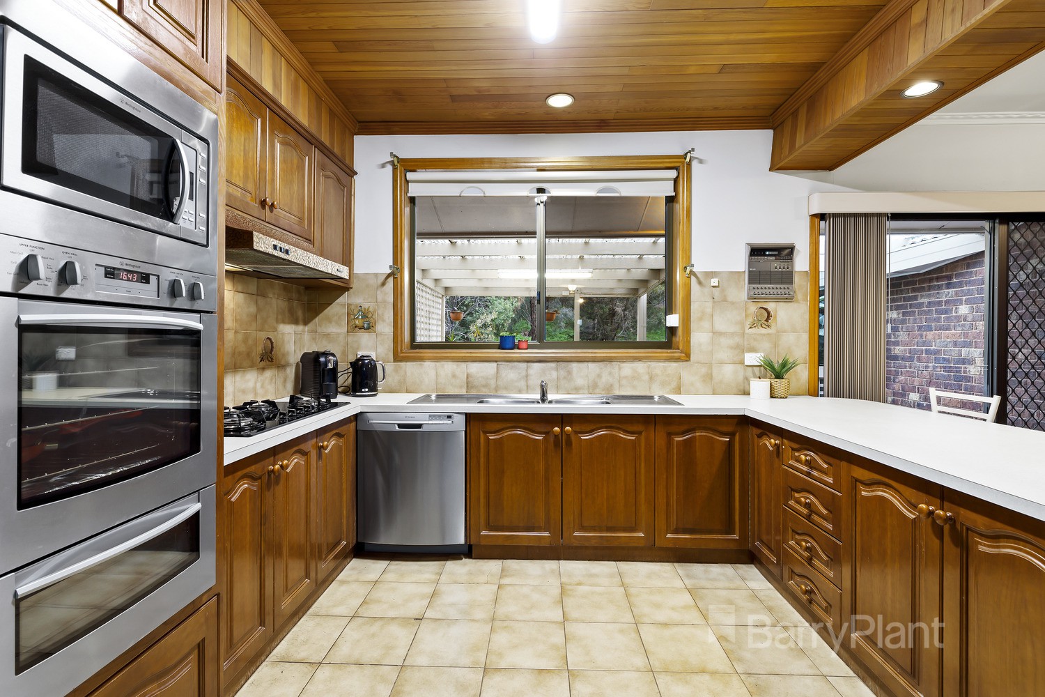 28 Edmund Rice ParadeWatsonia North, VIC 3087, Watsonia North - Thumbnail 3