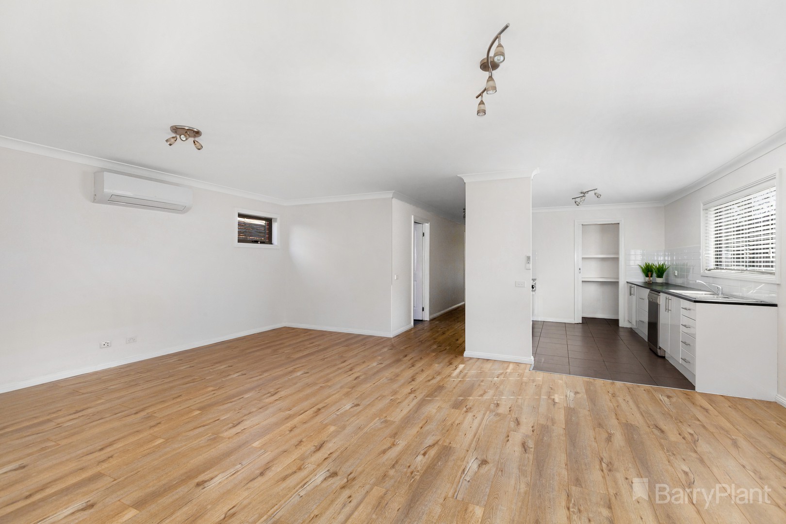 1/212A High StreetBroadford, VIC 3658, Broadford - Thumbnail 3