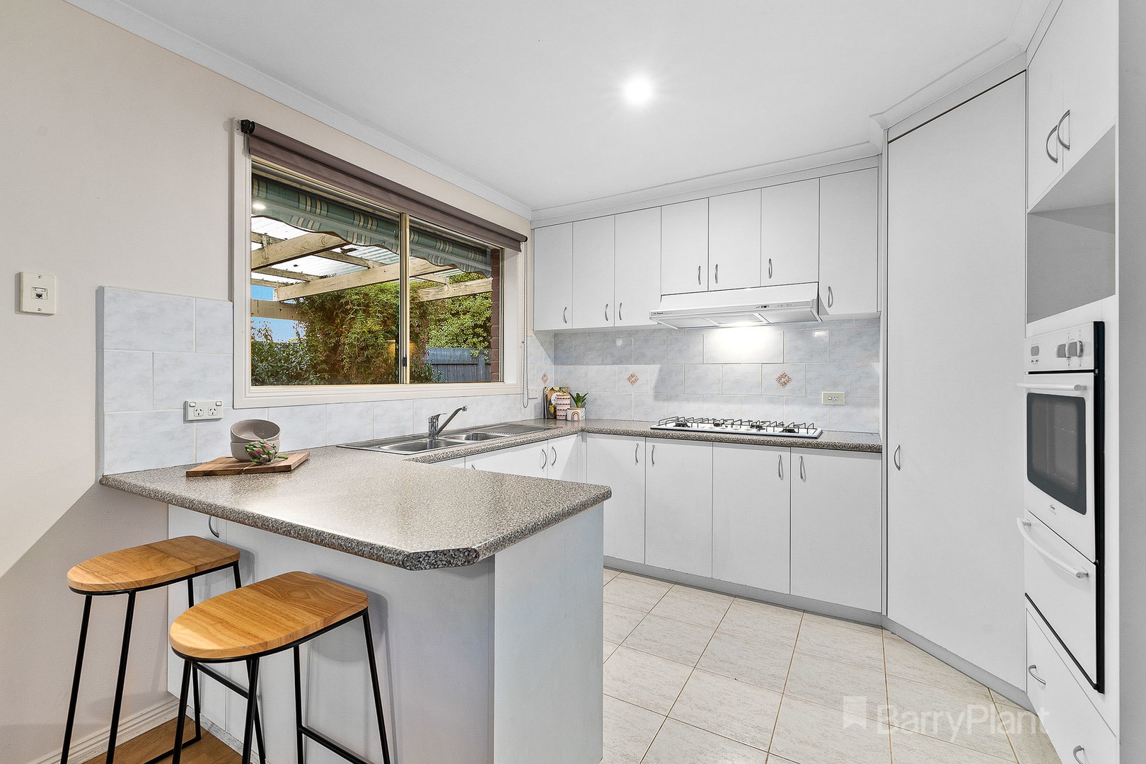 2/108 Eagle DrivePakenham, VIC 3810, Pakenham - Thumbnail 2