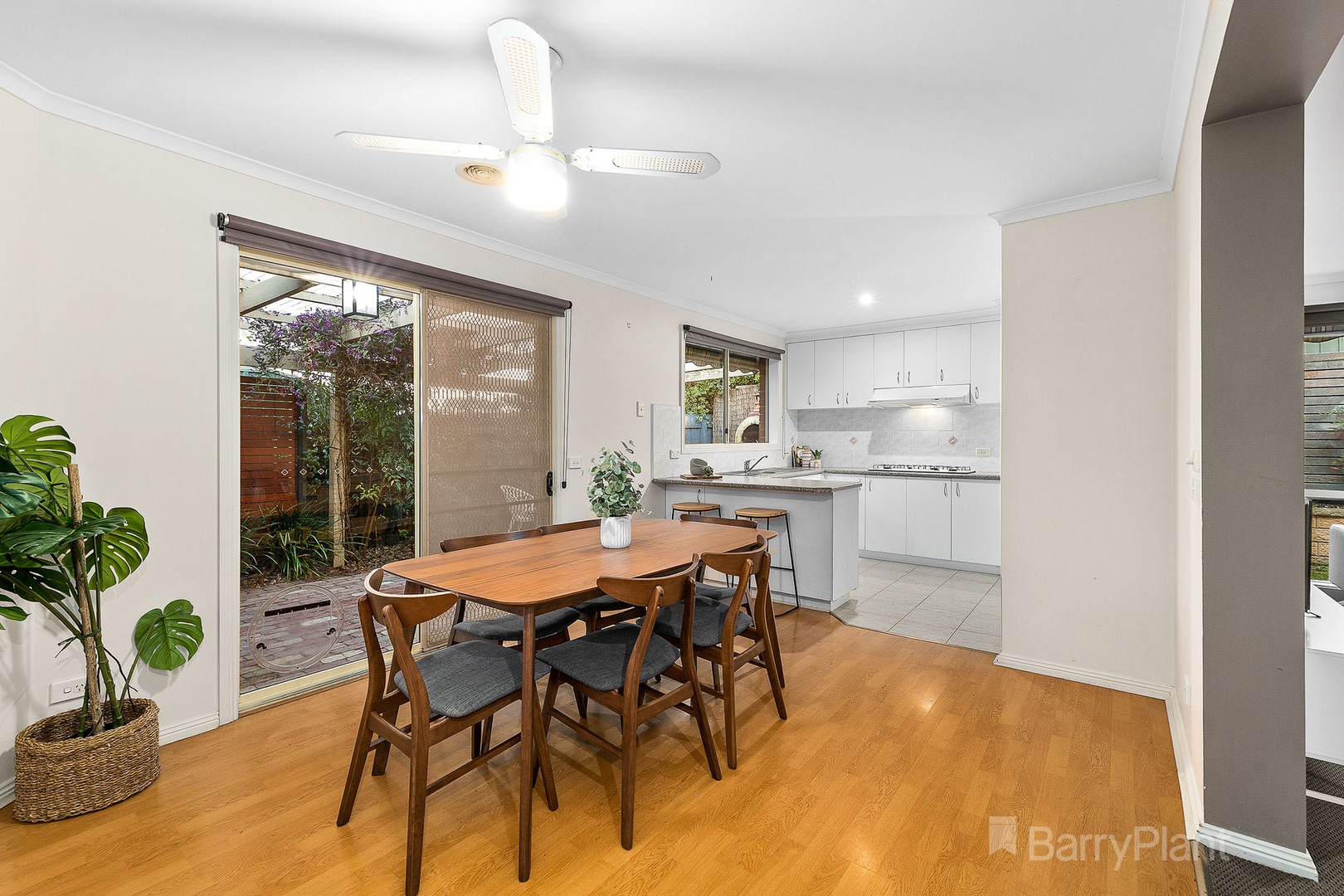 2/108 Eagle DrivePakenham, VIC 3810, Pakenham - Thumbnail 3