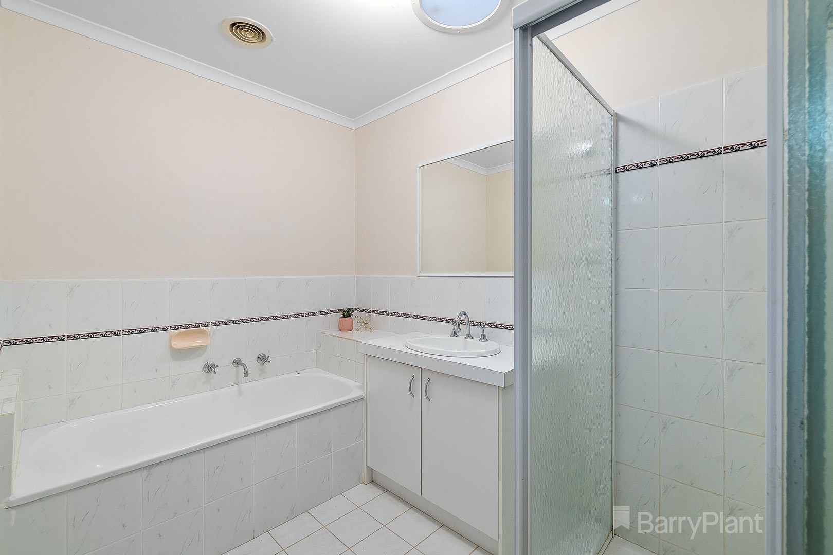 2/108 Eagle DrivePakenham, VIC 3810, Pakenham - Thumbnail 8