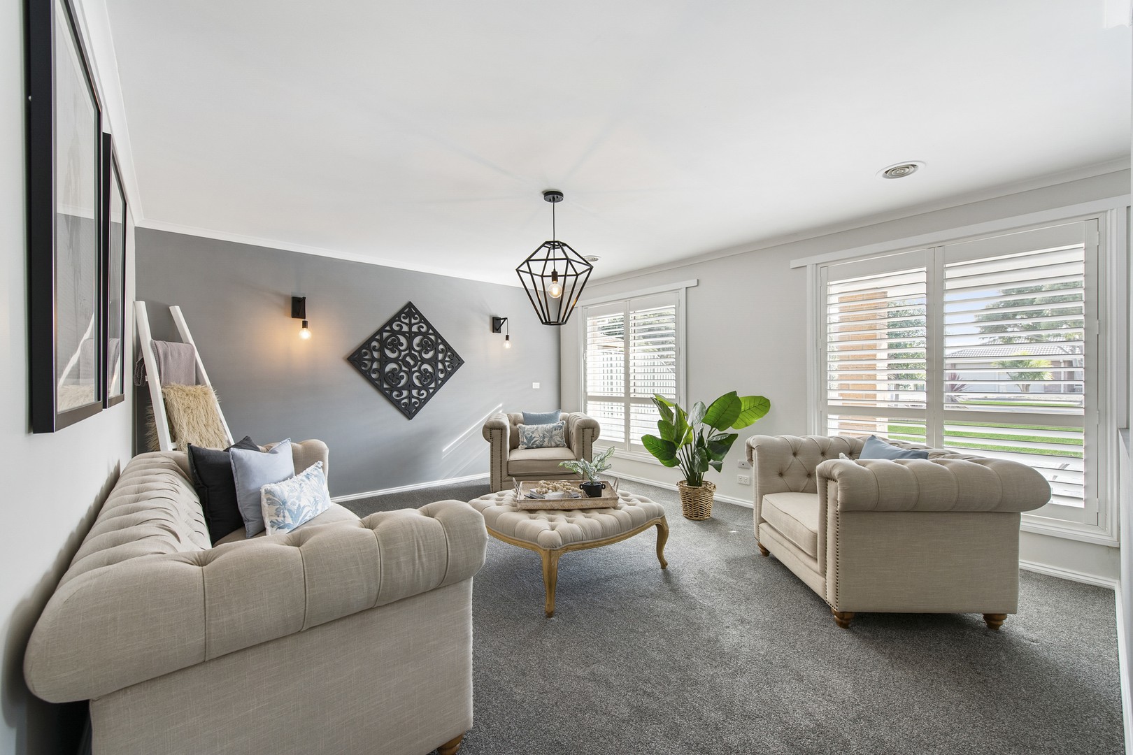 5 Prince Albert CrescentTaylors Lakes, VIC 3038, Taylors Lakes - Thumbnail 2