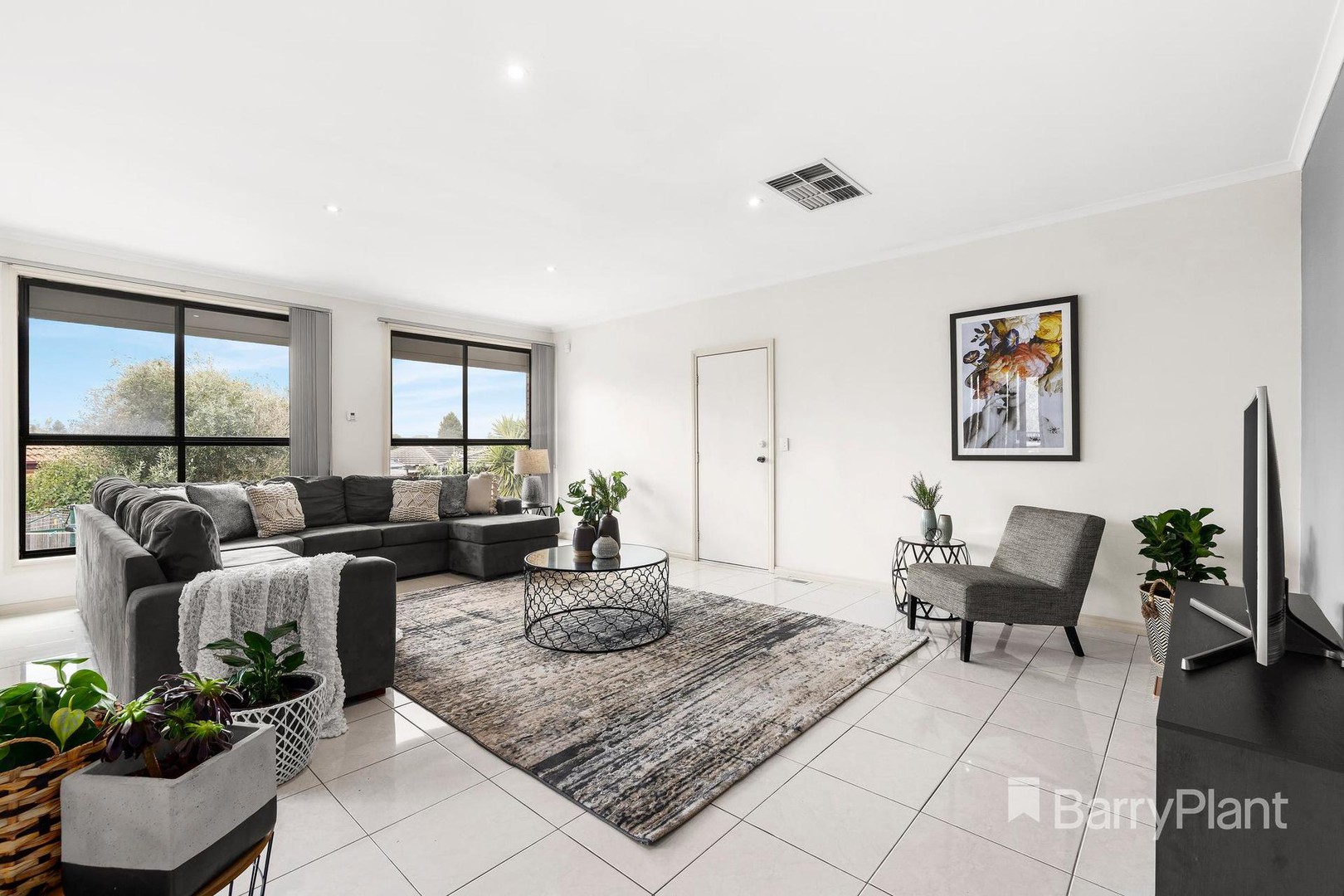 5 Hardiman CourtMill Park, VIC 3082, Mill Park - Thumbnail 4