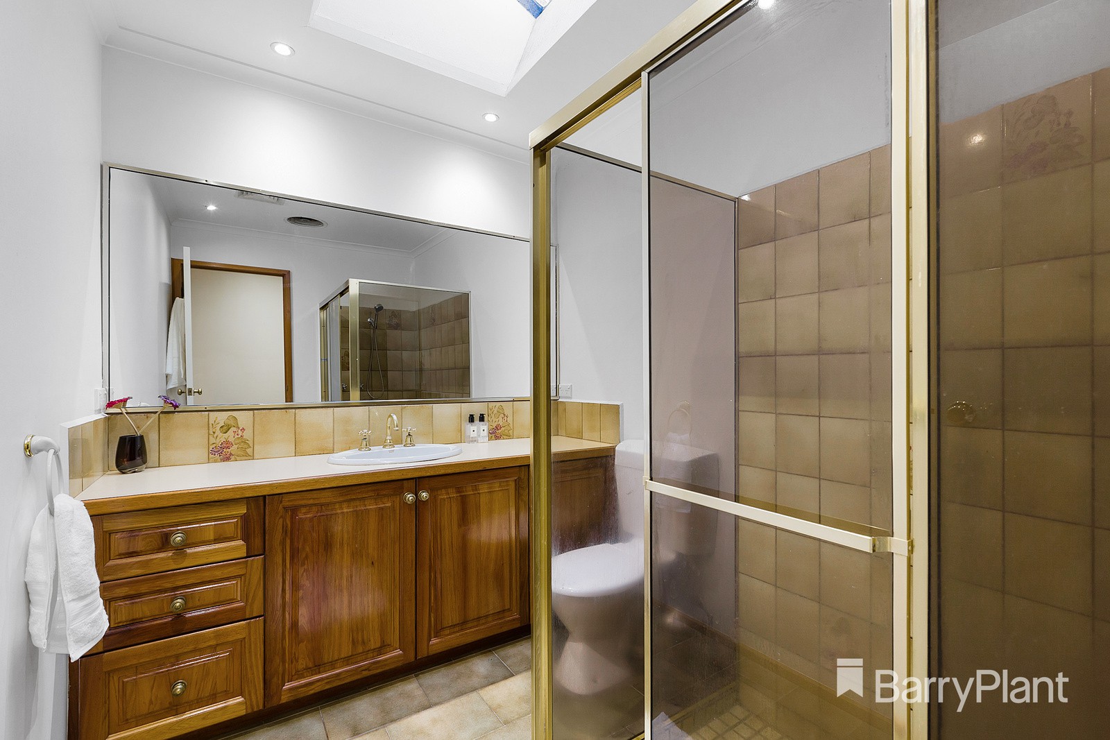 17 Madigan DriveGlen Waverley, VIC 3150, Glen Waverley - Thumbnail 8