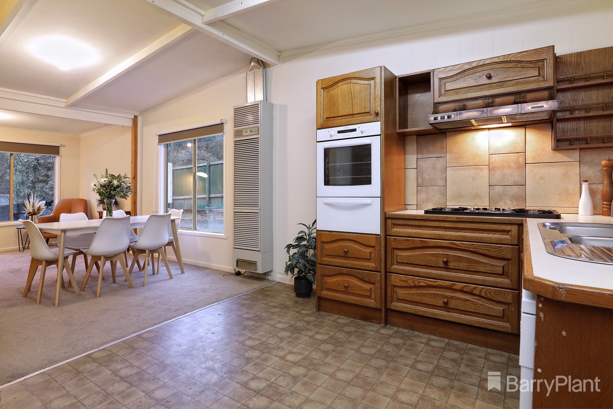 32 Alexander RoadCockatoo, VIC 3781, Cockatoo - Thumbnail 6